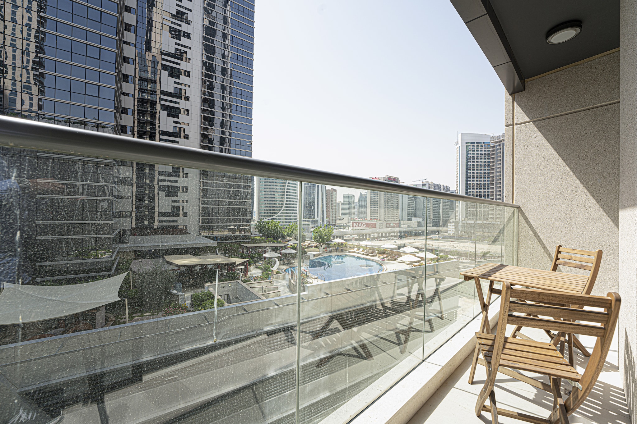 Exterior Summer