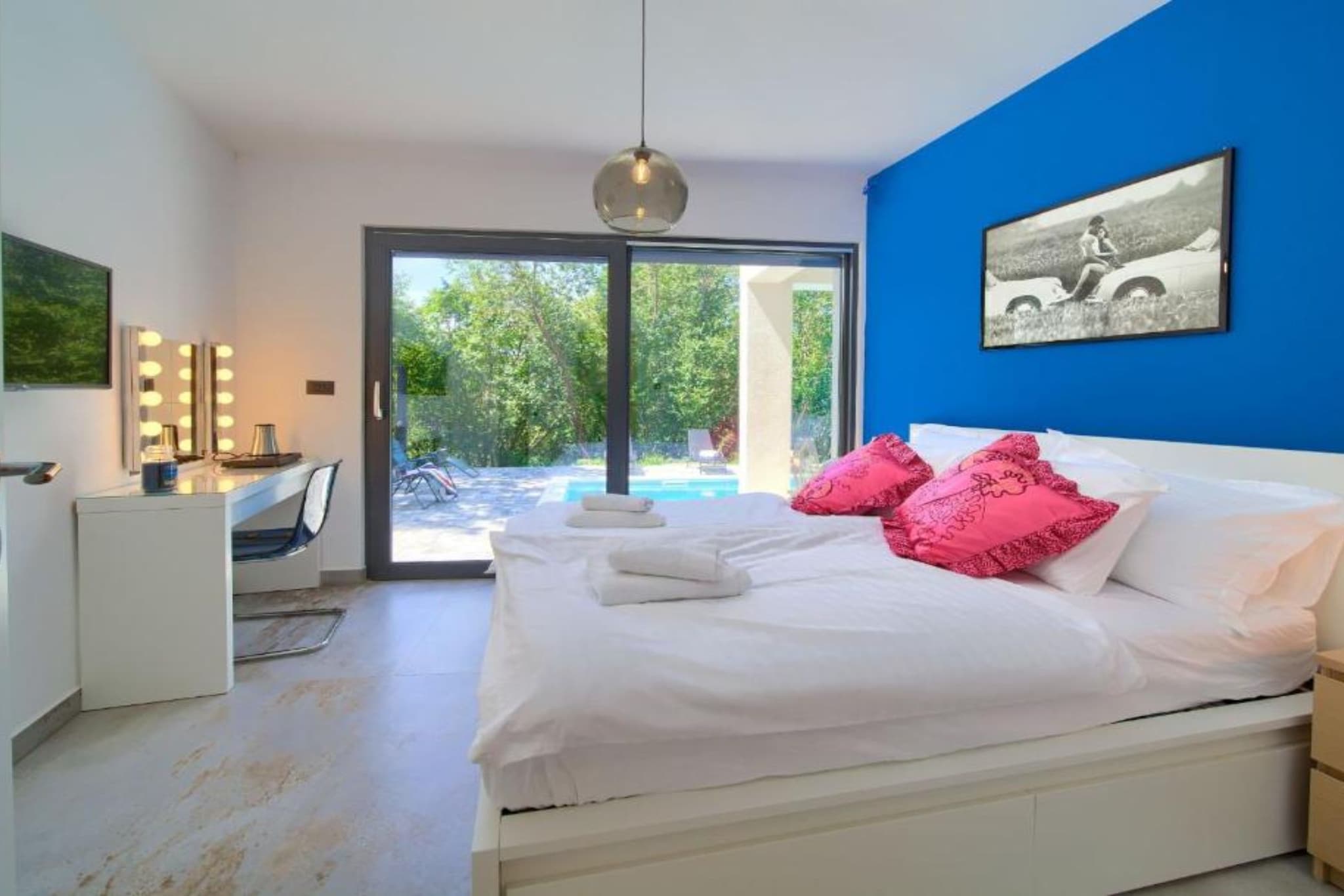 Wellness Villa Modruna - Four Bedroom Villa with Swimming pool-Bedroom