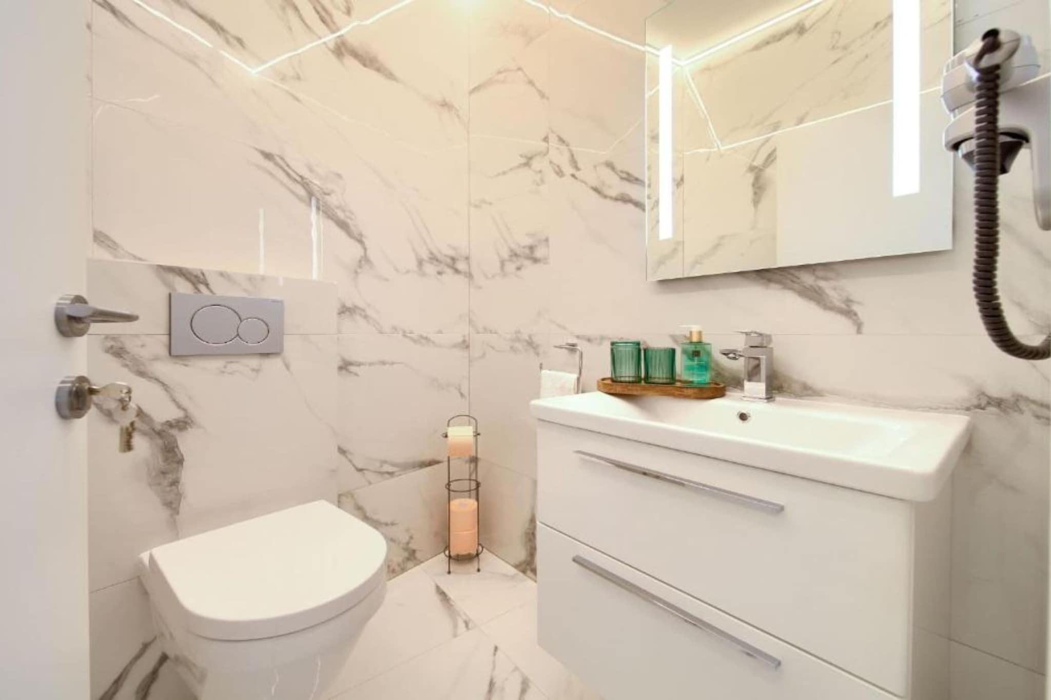 Wellness Villa Modruna - Four Bedroom Villa with Swimming pool-Bathroom