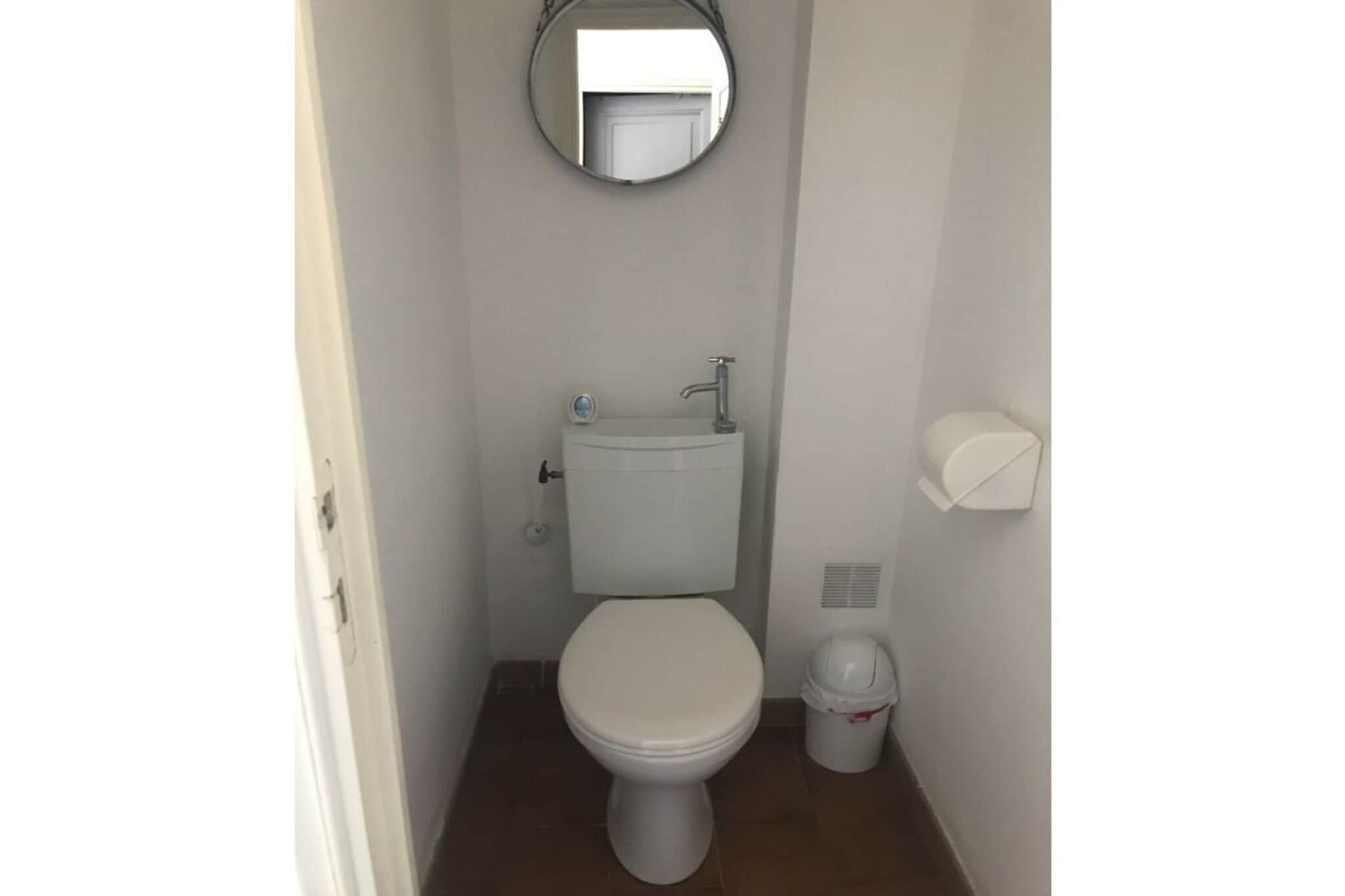 225197-Badkamer