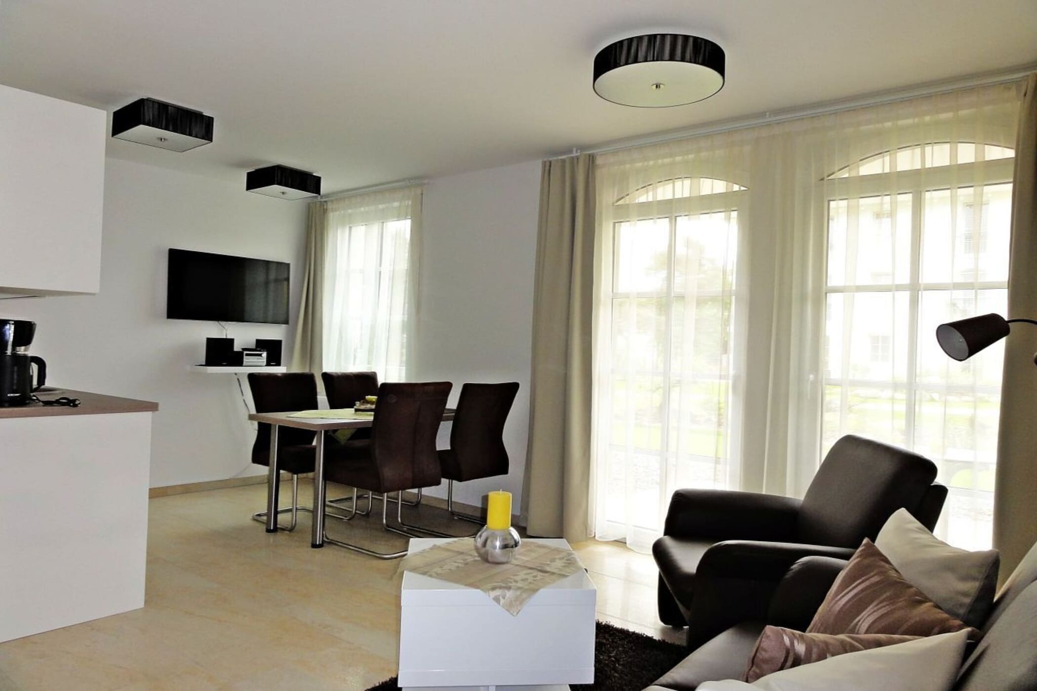 53738-Eetkamer