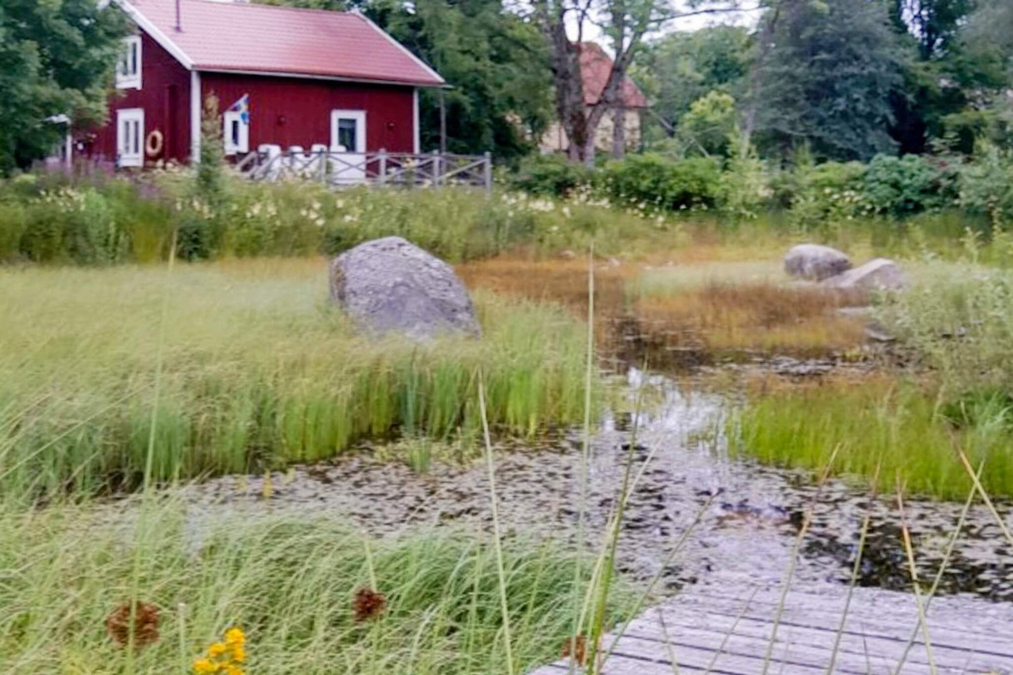 4 person holiday home in HOVMANTORP