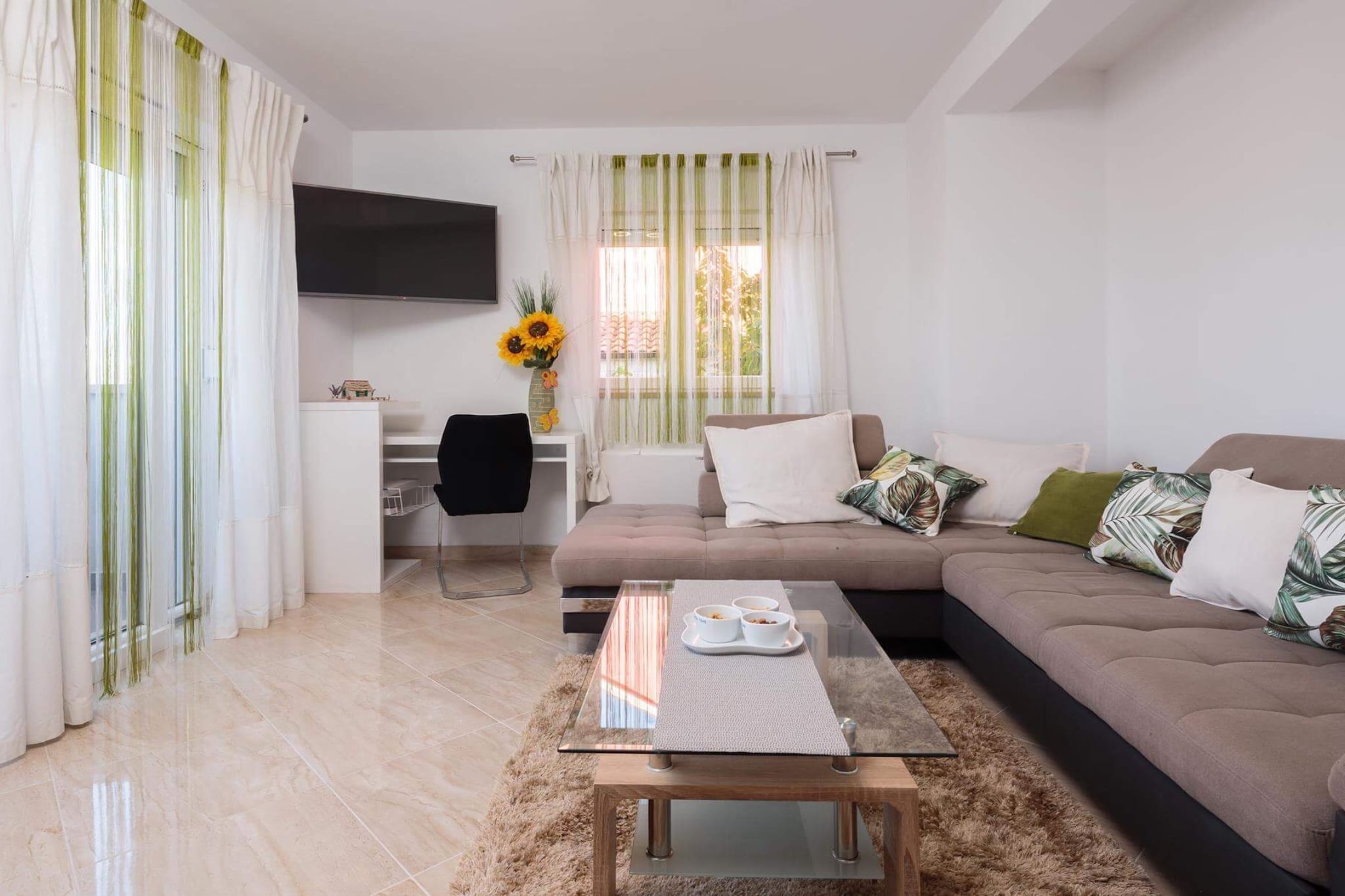 Apartment Lana - Premium Two-Bedroom Apartment with Terrace and Sea View (A2)