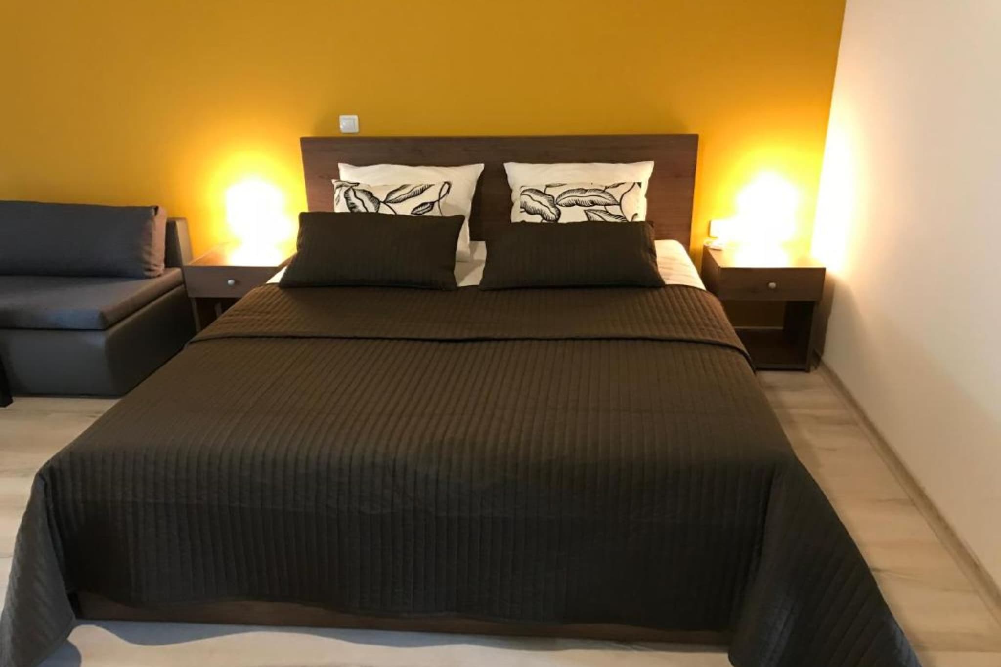 Villa Rubcic - Two Bedroom Apartment and Balcony (1)