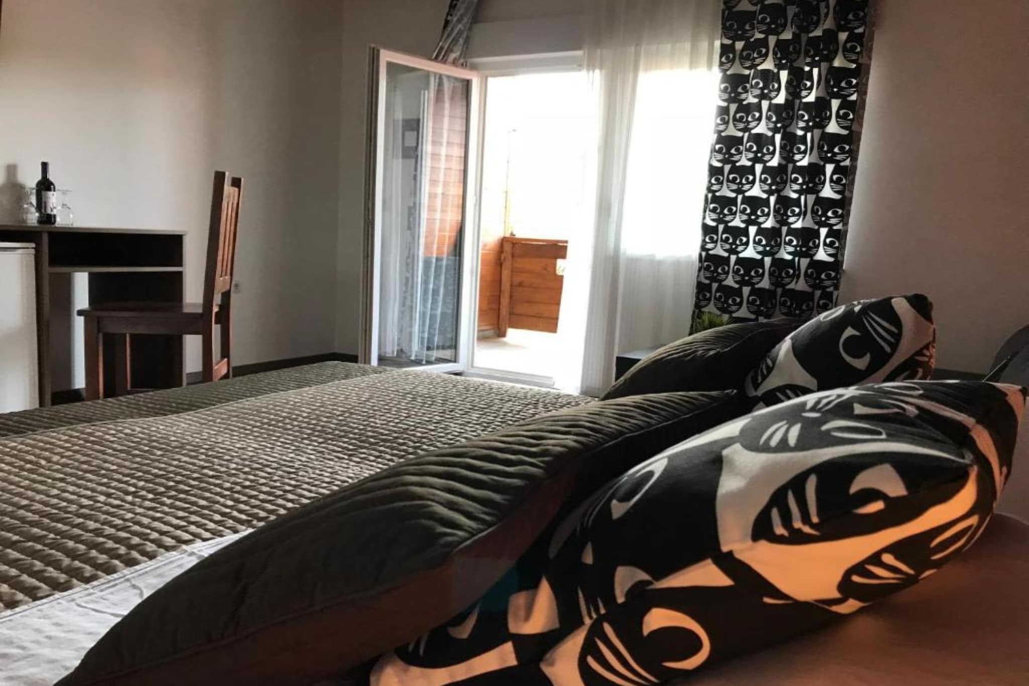 Villa Rubčić - Double room with Terrace and Poold View - (10)-Slaapkamer