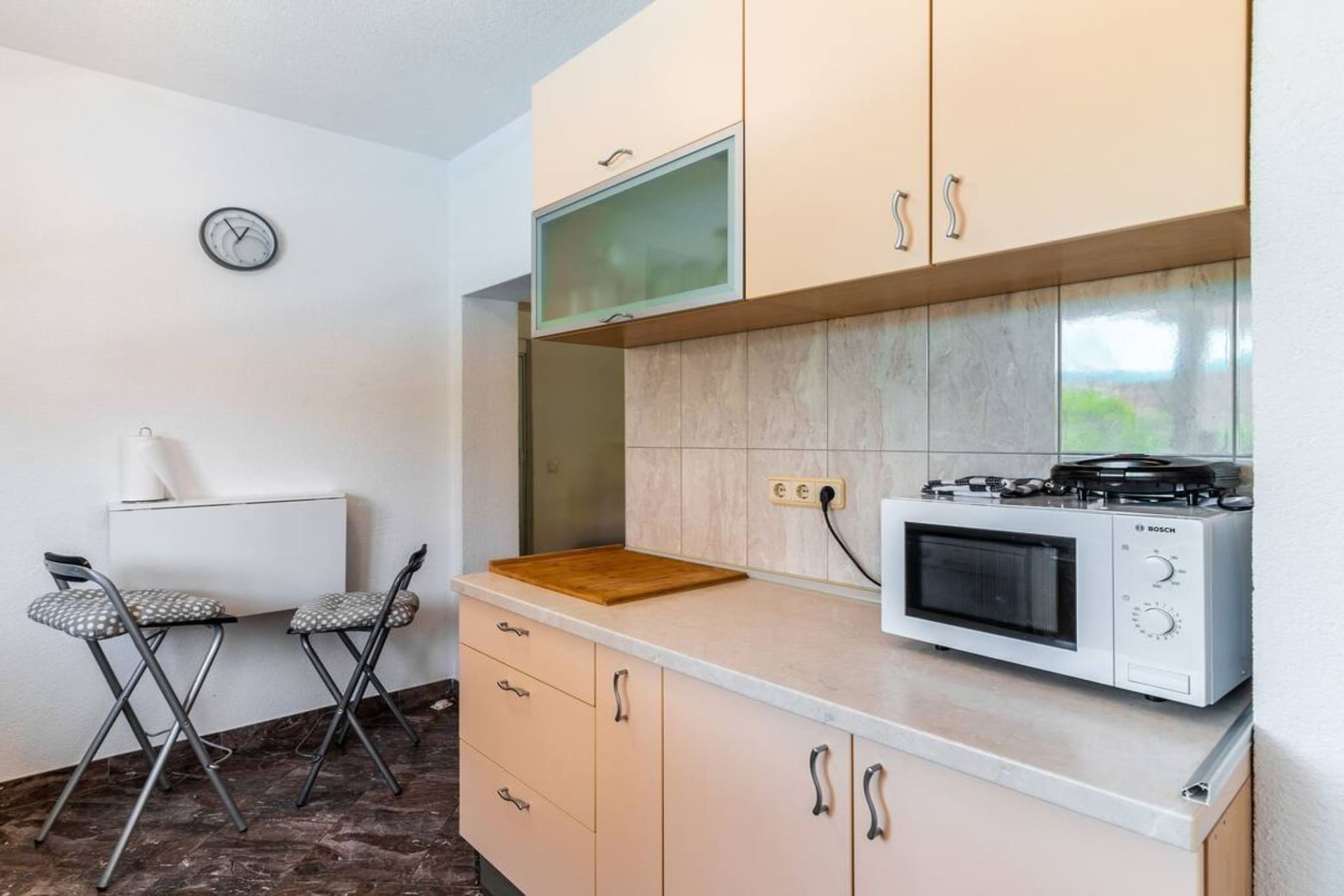 Holiday Home Sunny Side - Six Bedroom Holiday Home-Küche