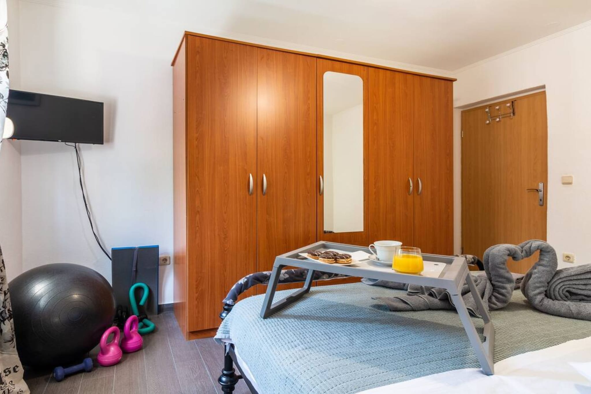 Holiday Home Sunny Side - Six Bedroom Holiday Home-Schlafzimmer