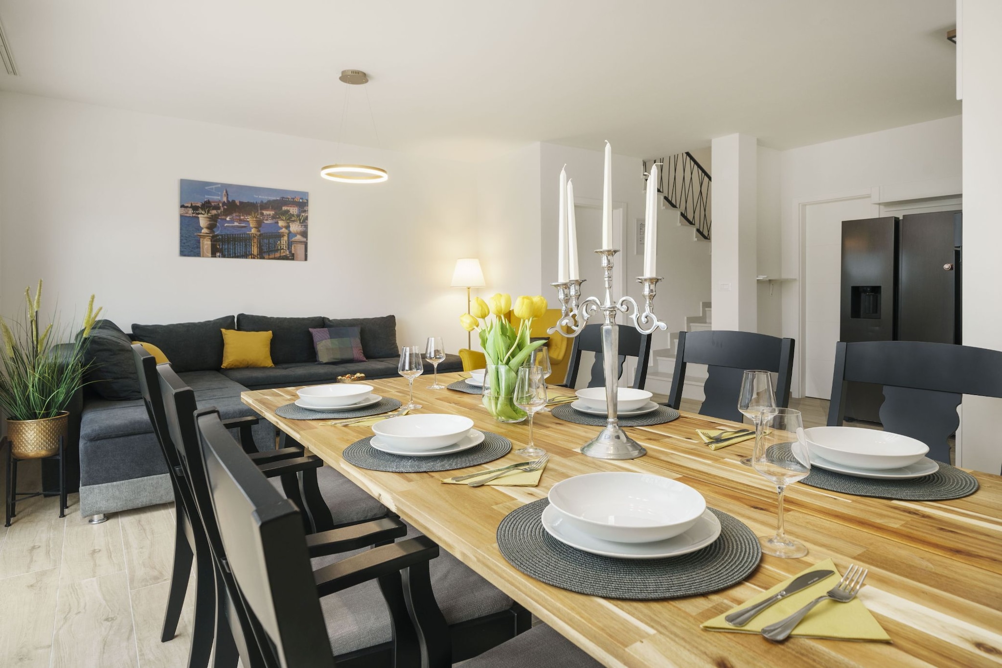 Villa Tria Quercus - Two Bedroom Villa with Terrace and Swimping pool-Eetkamer