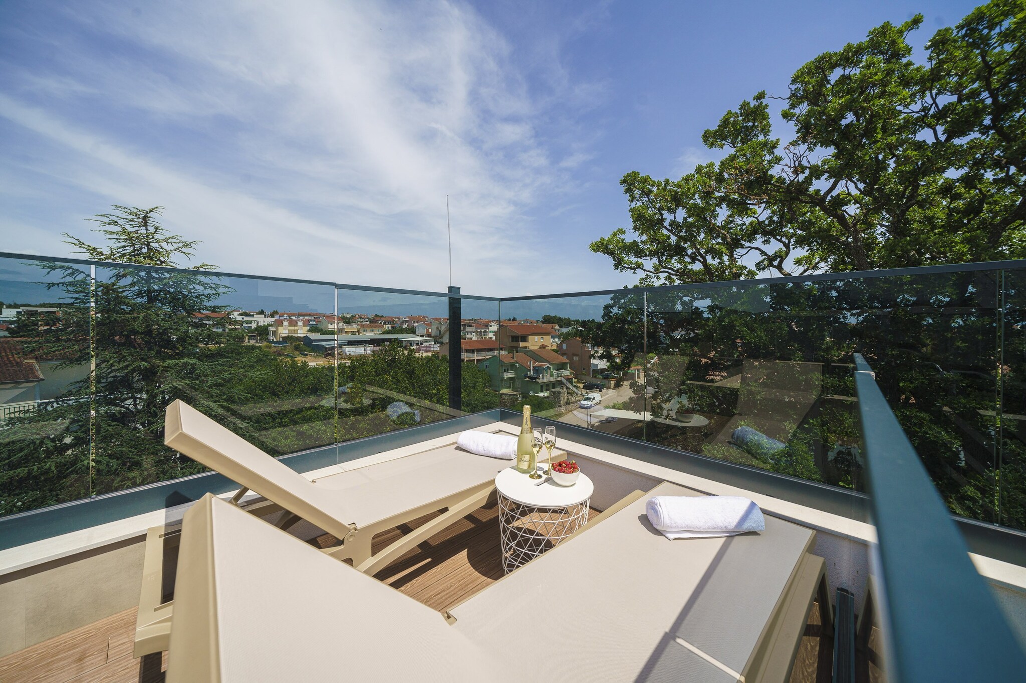 Villa Tria Quercus - Two Bedroom Villa with Terrace and Swimping pool-Buitenlucht