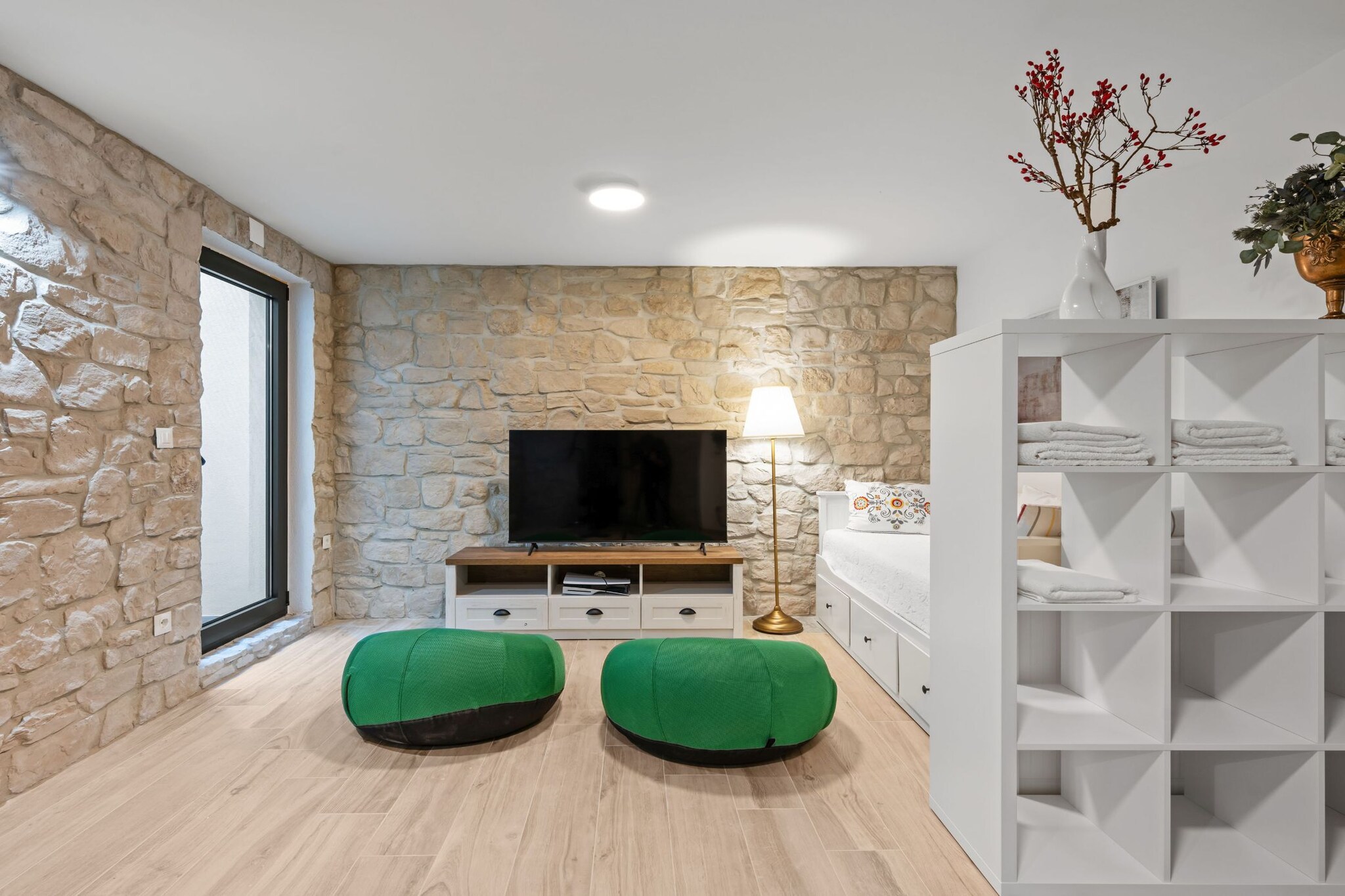 Villa Tria Quercus - Two Bedroom Villa with Terrace and Swimping pool-Faciliteiten