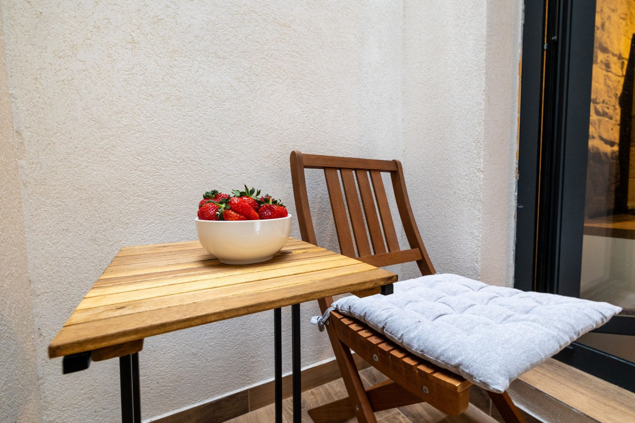 Villa Tria Quercus - Two Bedroom Villa with Terrace and Swimping pool-Binnen