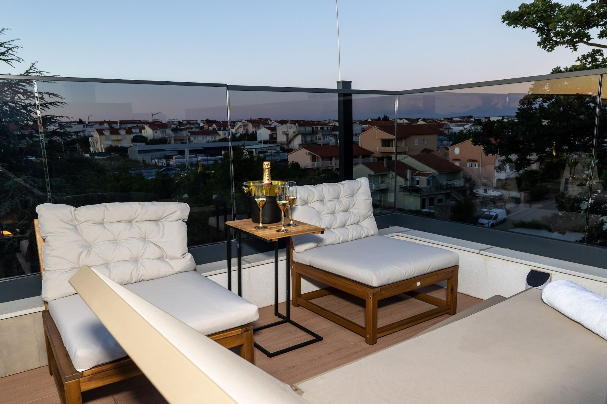 Villa Tria Quercus - Two Bedroom Villa with Terrace and Swimping pool-Buitenlucht