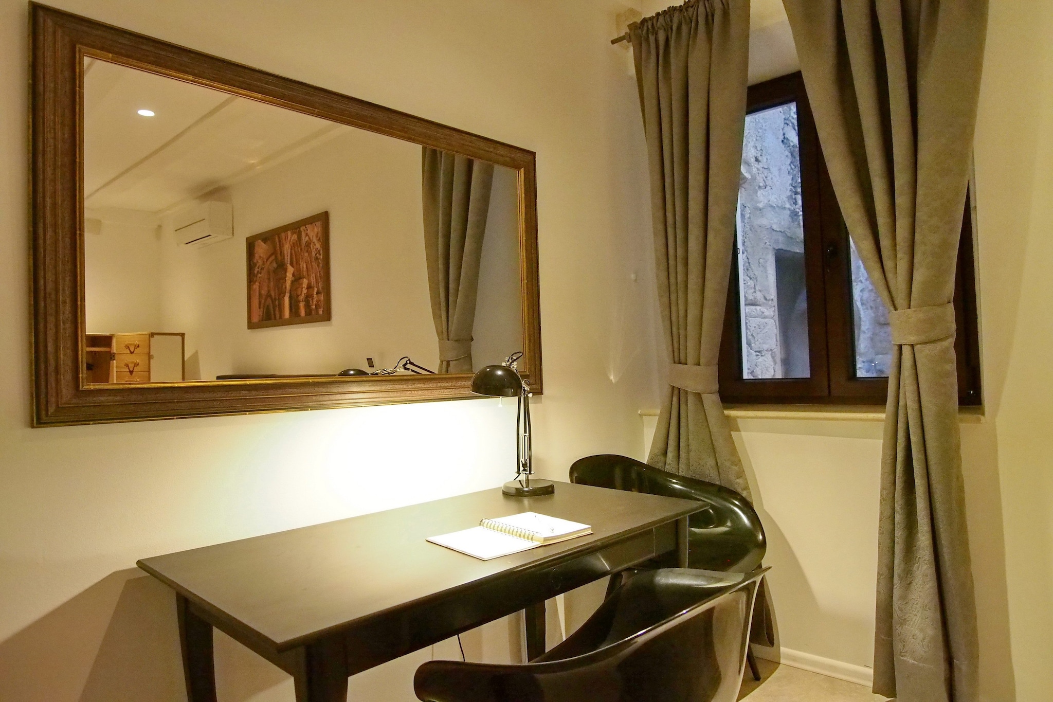Luxury Style Apartments - Studio Apartment  (Elegant)-Binnen