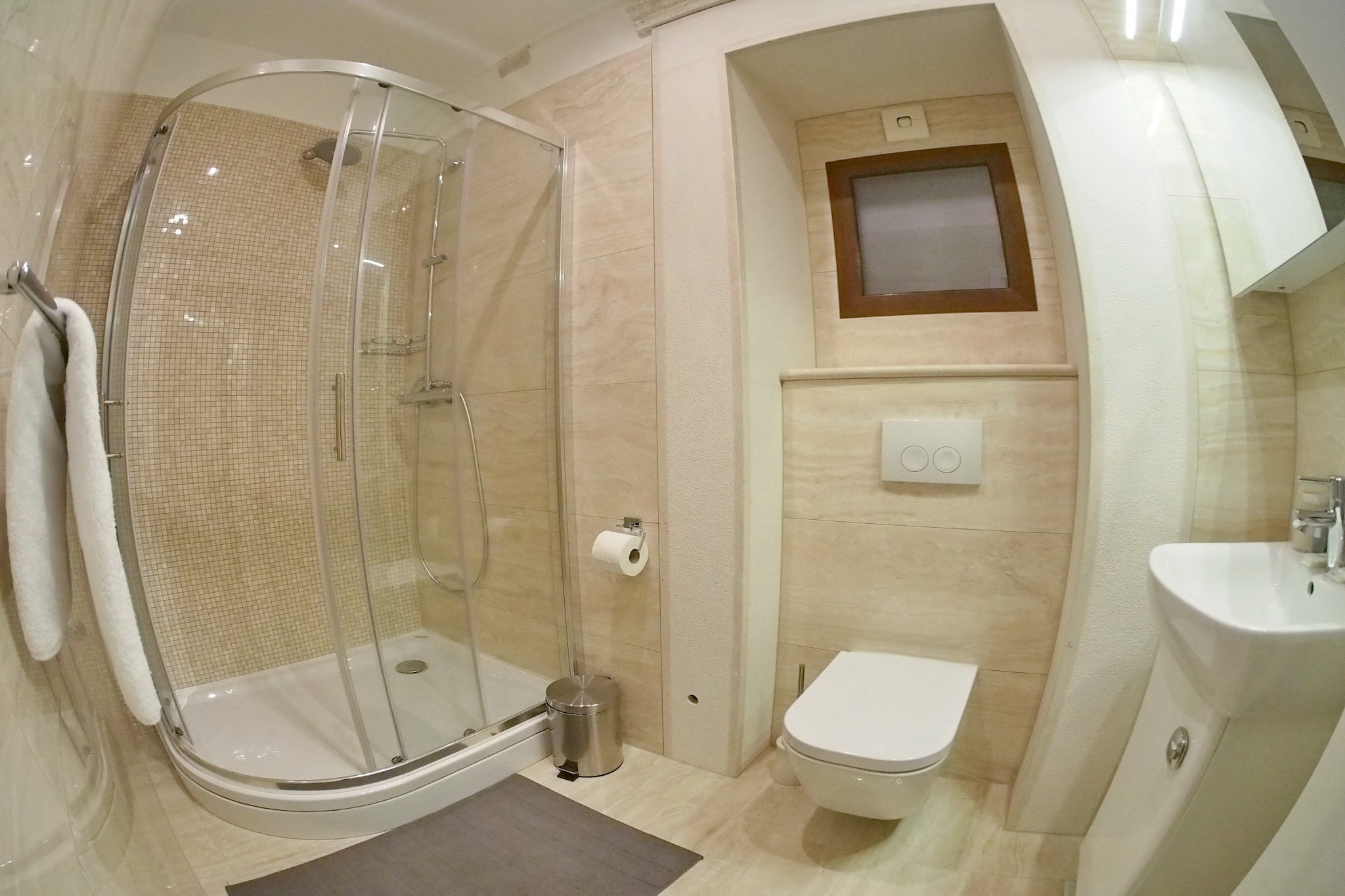 Luxury Style Apartments - Studio Apartment  (Elegant)-Badkamer