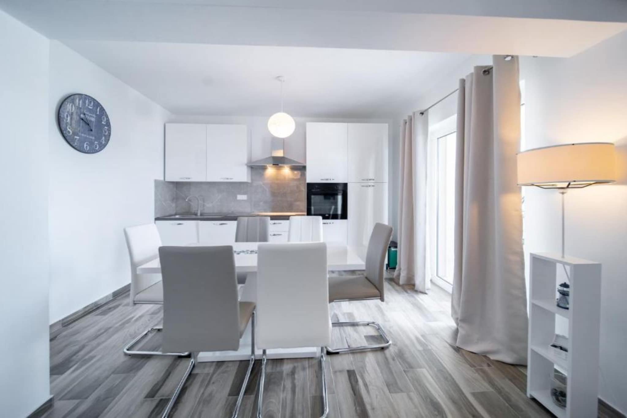 Apartments Villa Oceanus - Sea View Apartment 1 Golden sun-Dining room