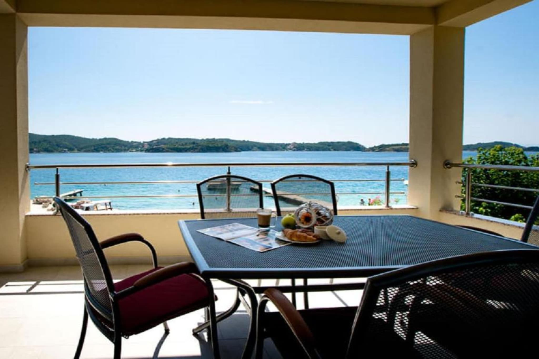 Apartments Villa Oceanus - Sea View Apartment 1 Golden sun-Dining room