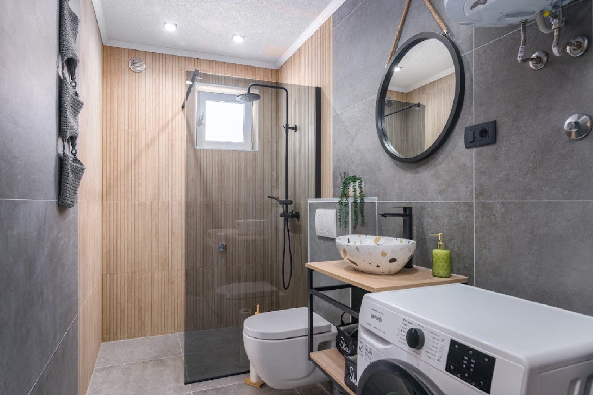 Apartments Vujina - One Bedroom apartment and Balcony 4 (Antonio)-Badezimmer