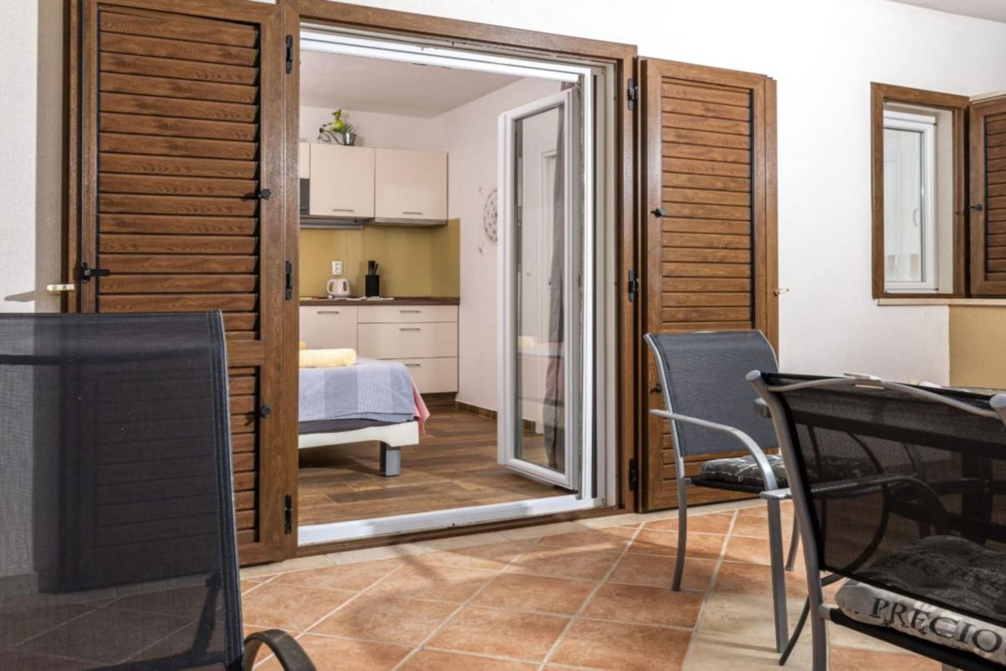 Apartments Šer Zane - One Bedroom Apartment with Terrace and Sea View (5)-Salle à manger