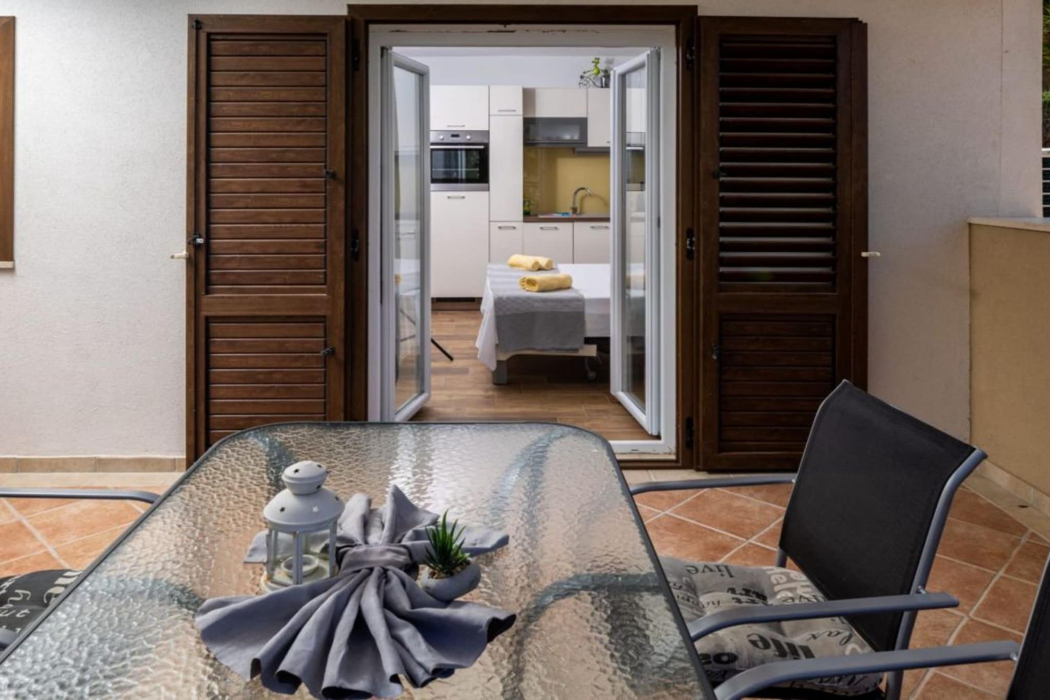 Apartments Šer Zane - One Bedroom Apartment with Terrace and Sea View (6)