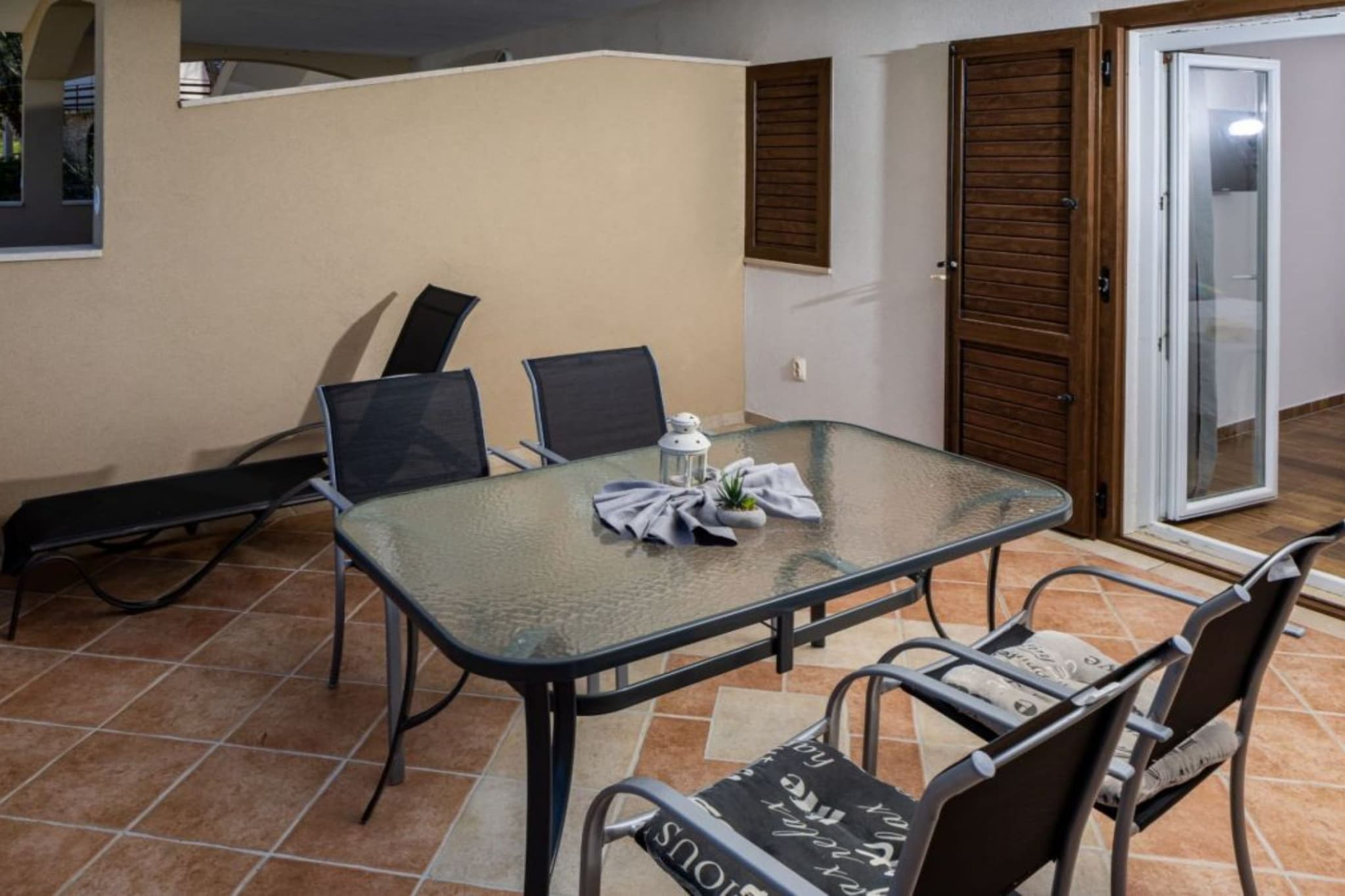 Apartments Šer Zane - One Bedroom Apartment with Terrace and Sea View (6)-Salle à manger