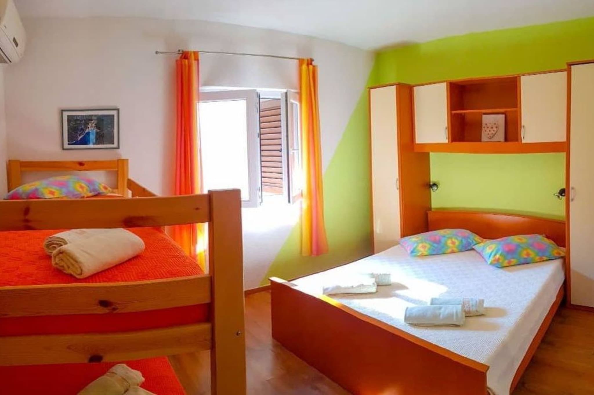 Apartments Šer Zane - One Bedroom Apartment with Terrace and Sea View (7)-Chambre