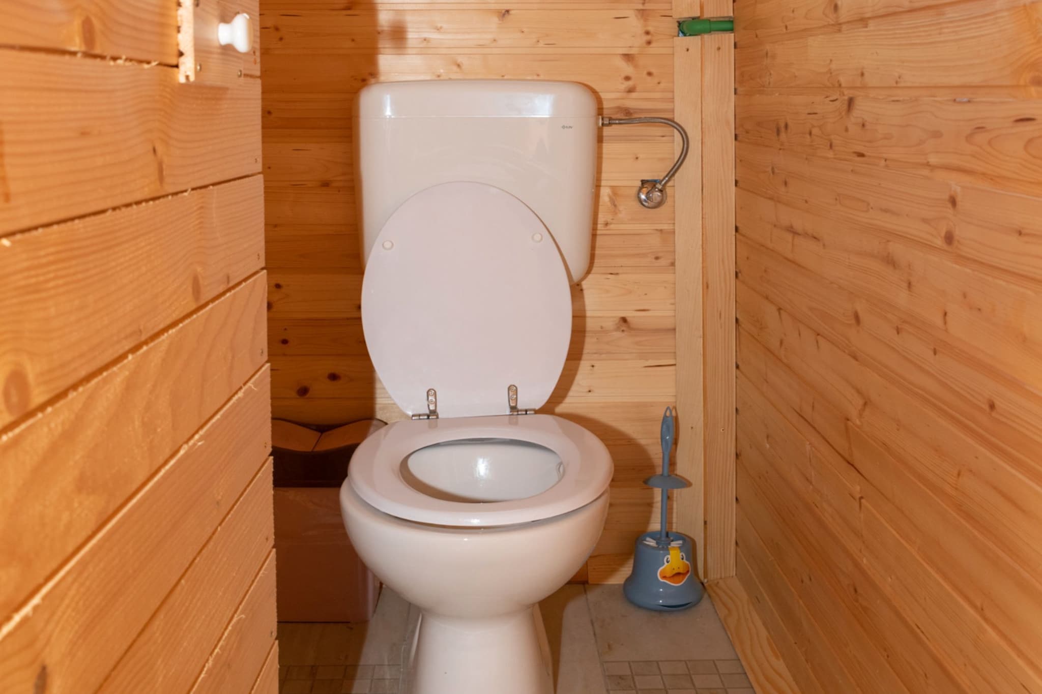 Robinzonski Kamp Hofman - Private Bungalow-Bathroom