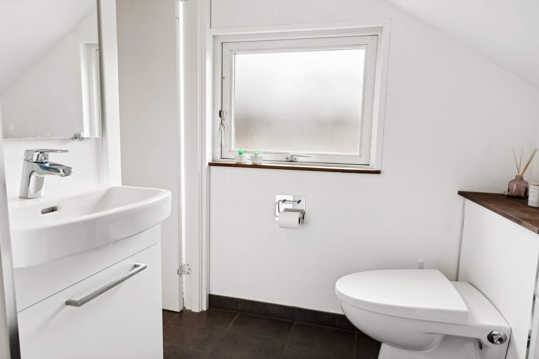 6 person holiday home in RÃ¸dby-By Traum