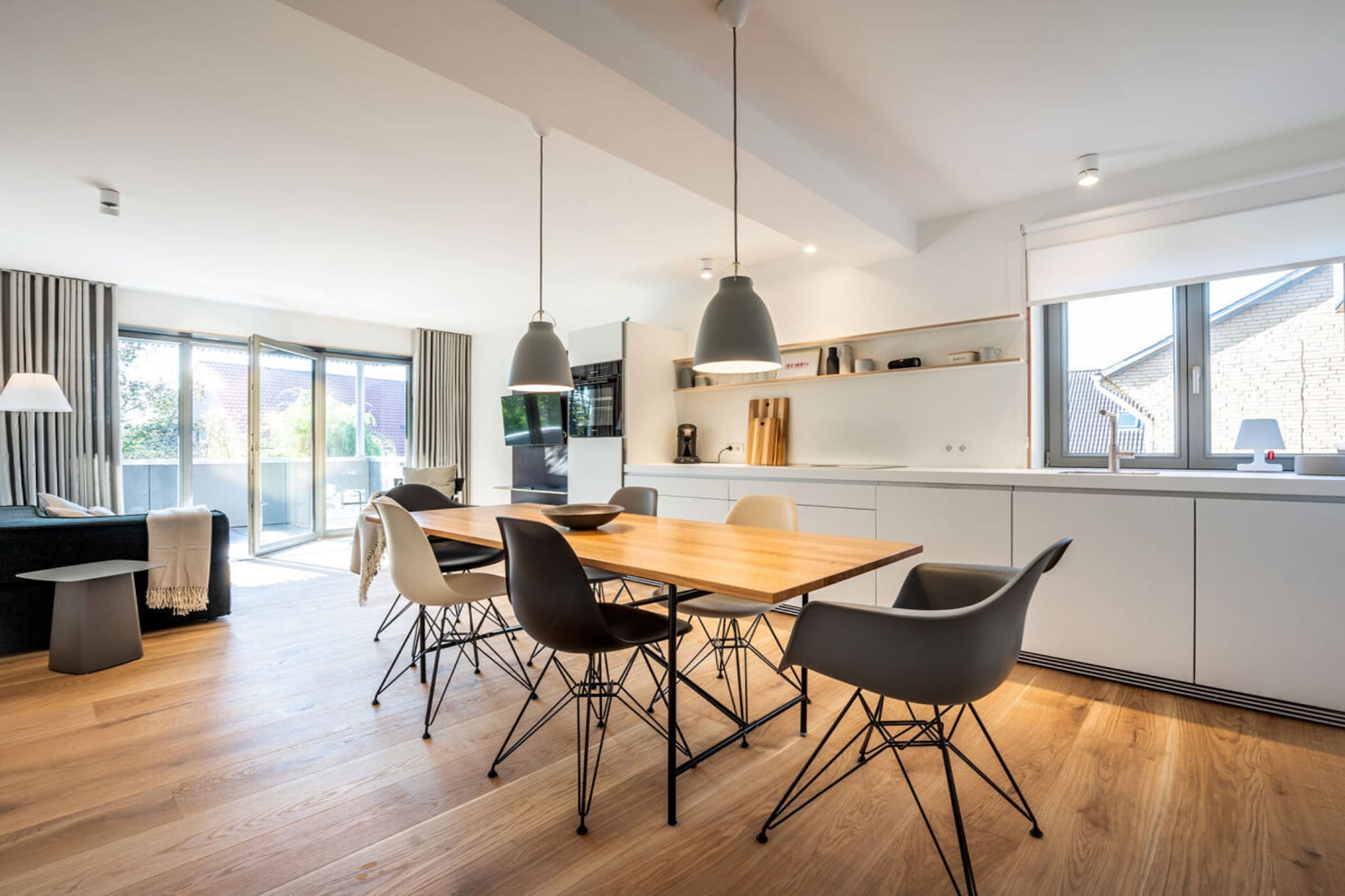 372071-Eetkamer