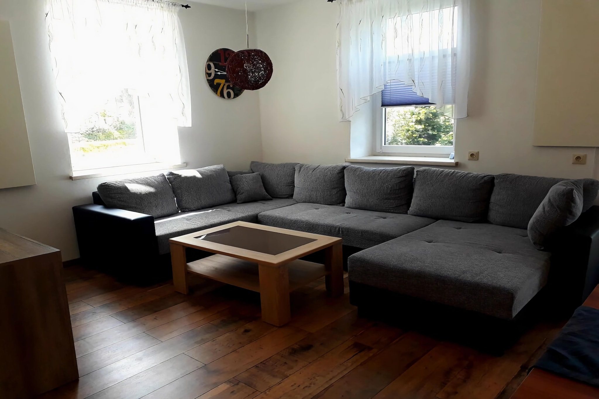 The holiday home, decorated with loving details, invites young and old to explore. Have fun!