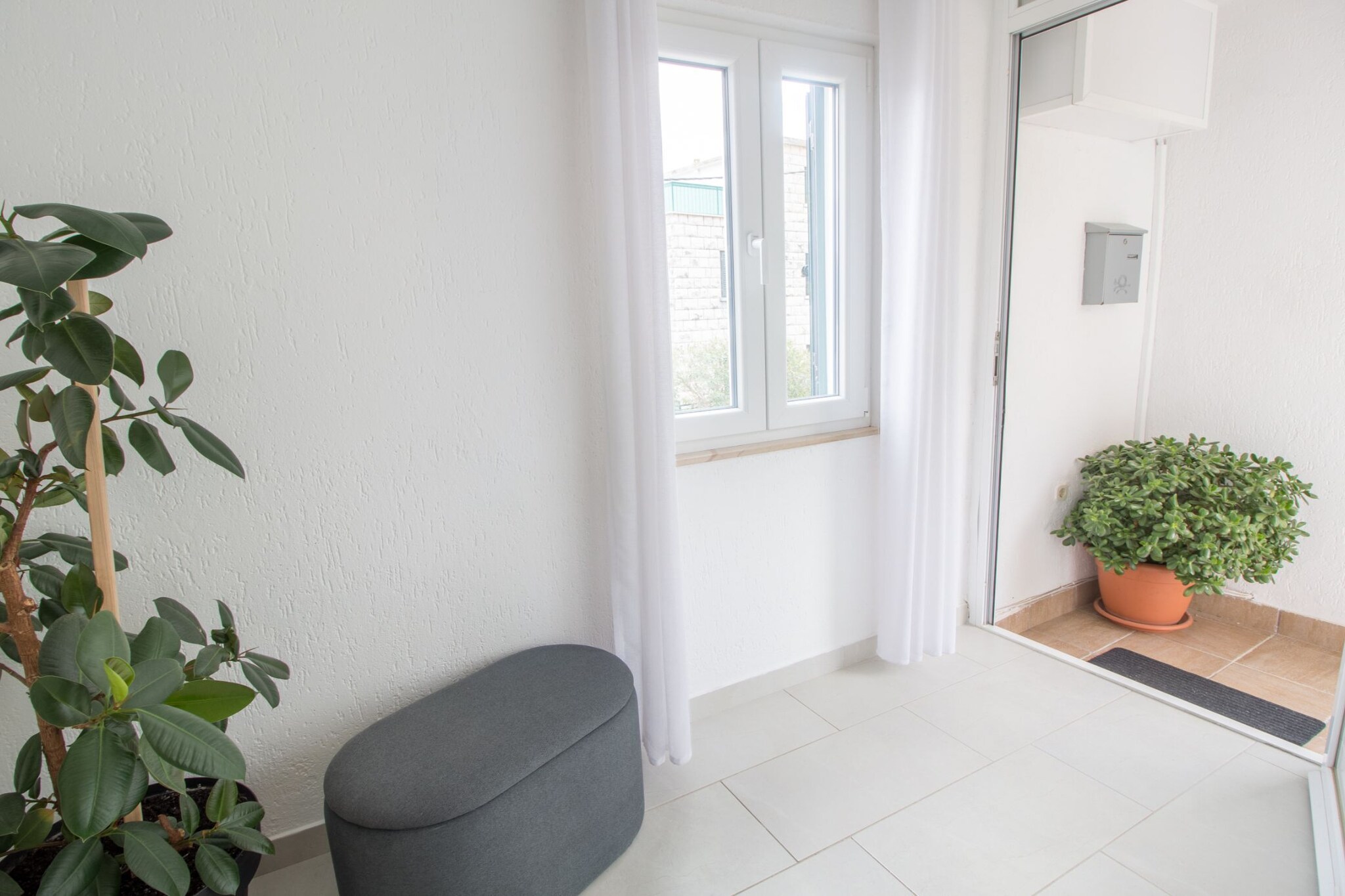 Holiday Home Milutinovic - Four Bedroom  Holiday Home with Sea View-Facilities