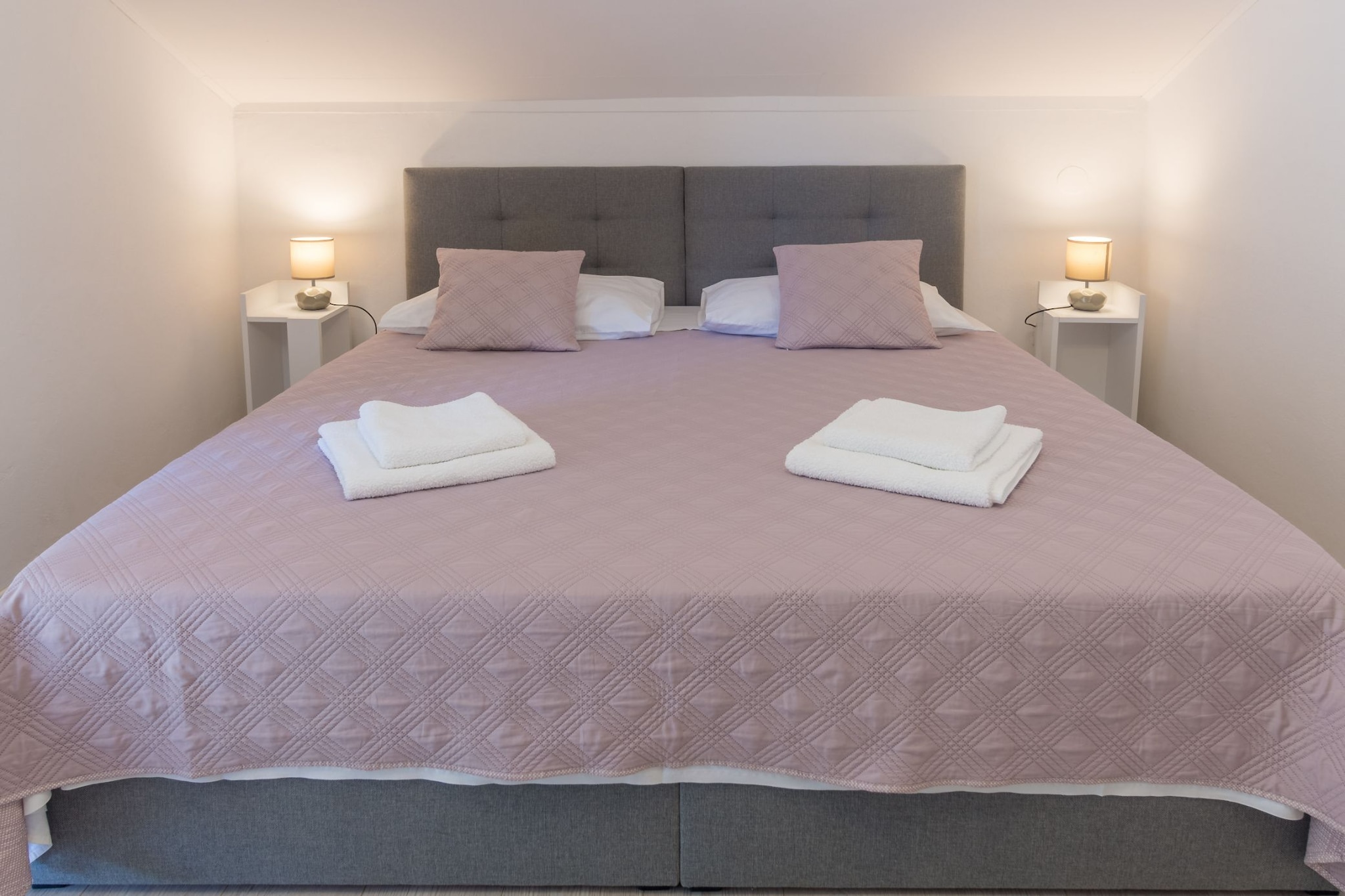 Holiday Home Milutinovic - Four Bedroom  Holiday Home with Sea View-Bedroom