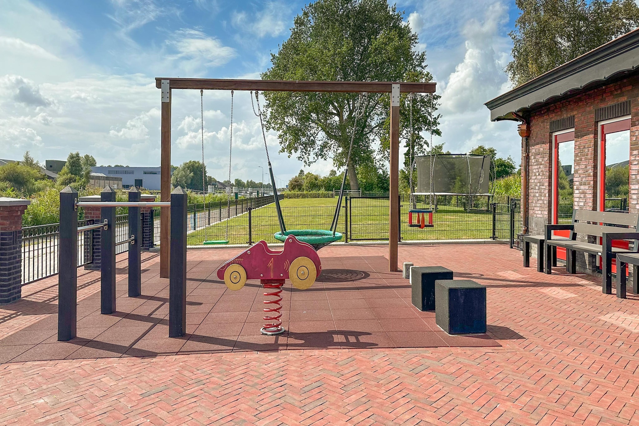 Holiday Home in Friesland near Canal & Lake