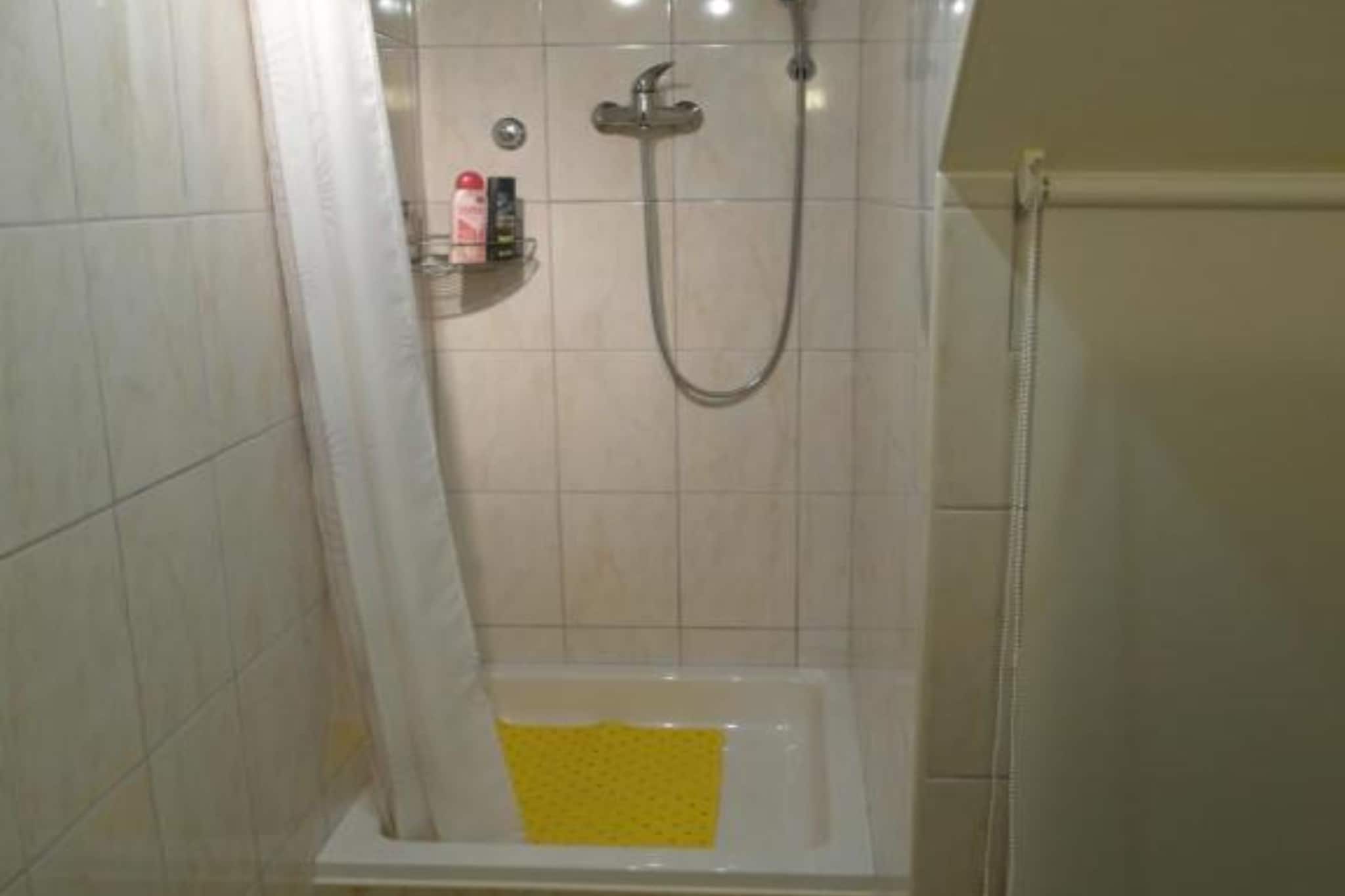 Apartment Antonio - One Bedroom apartment with Terrace-Salle de bain
