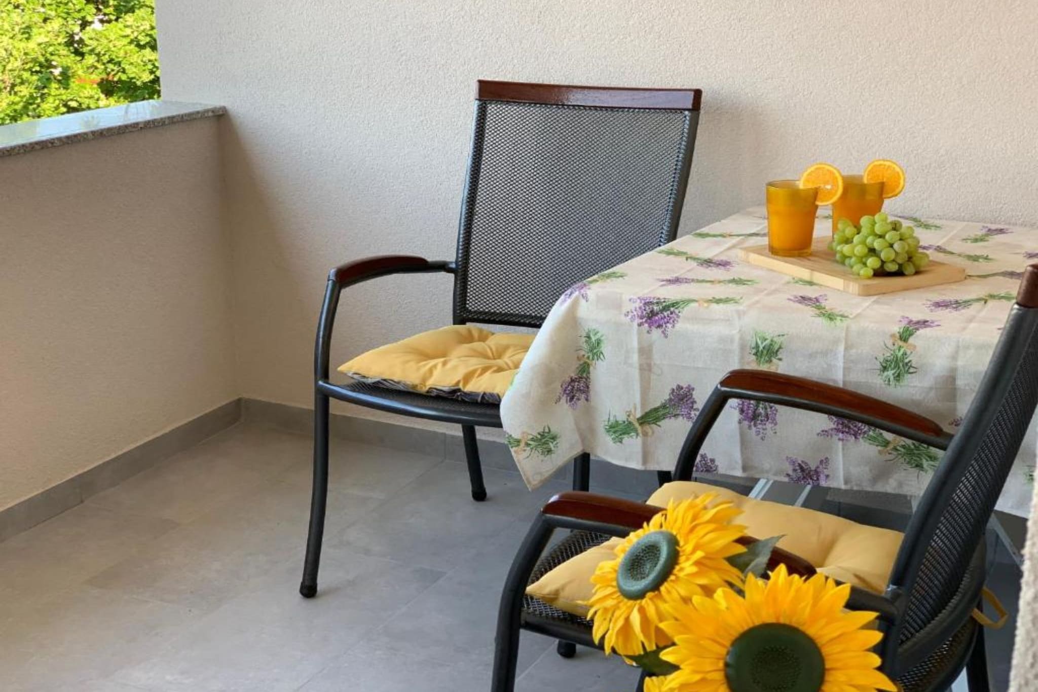 Apartments Fortuna - One Bedroom Apartment with Balcony (1)-Terrasbalkon