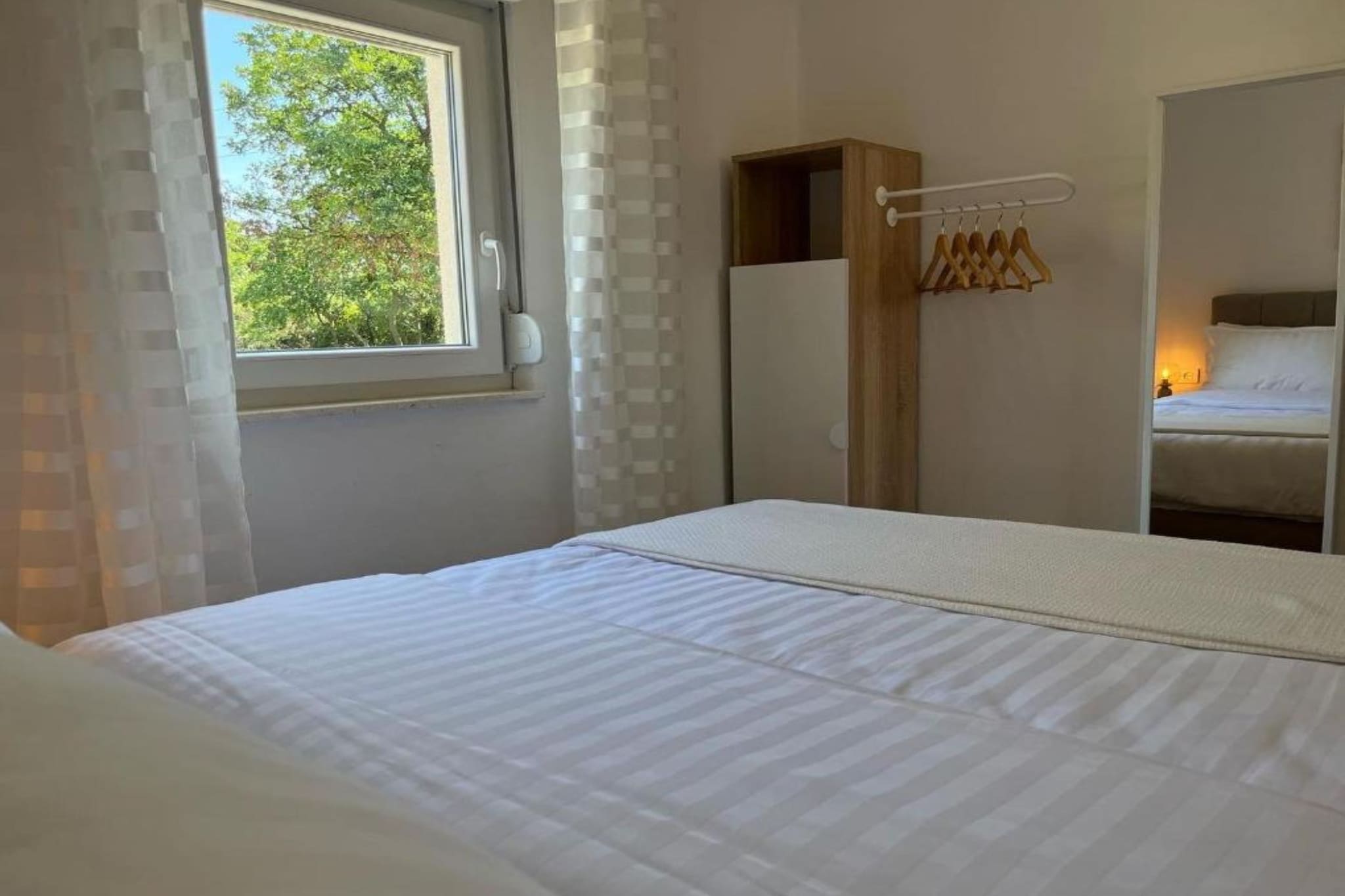Apartments Fortuna - Studio Apartment with Balcony-Bedroom