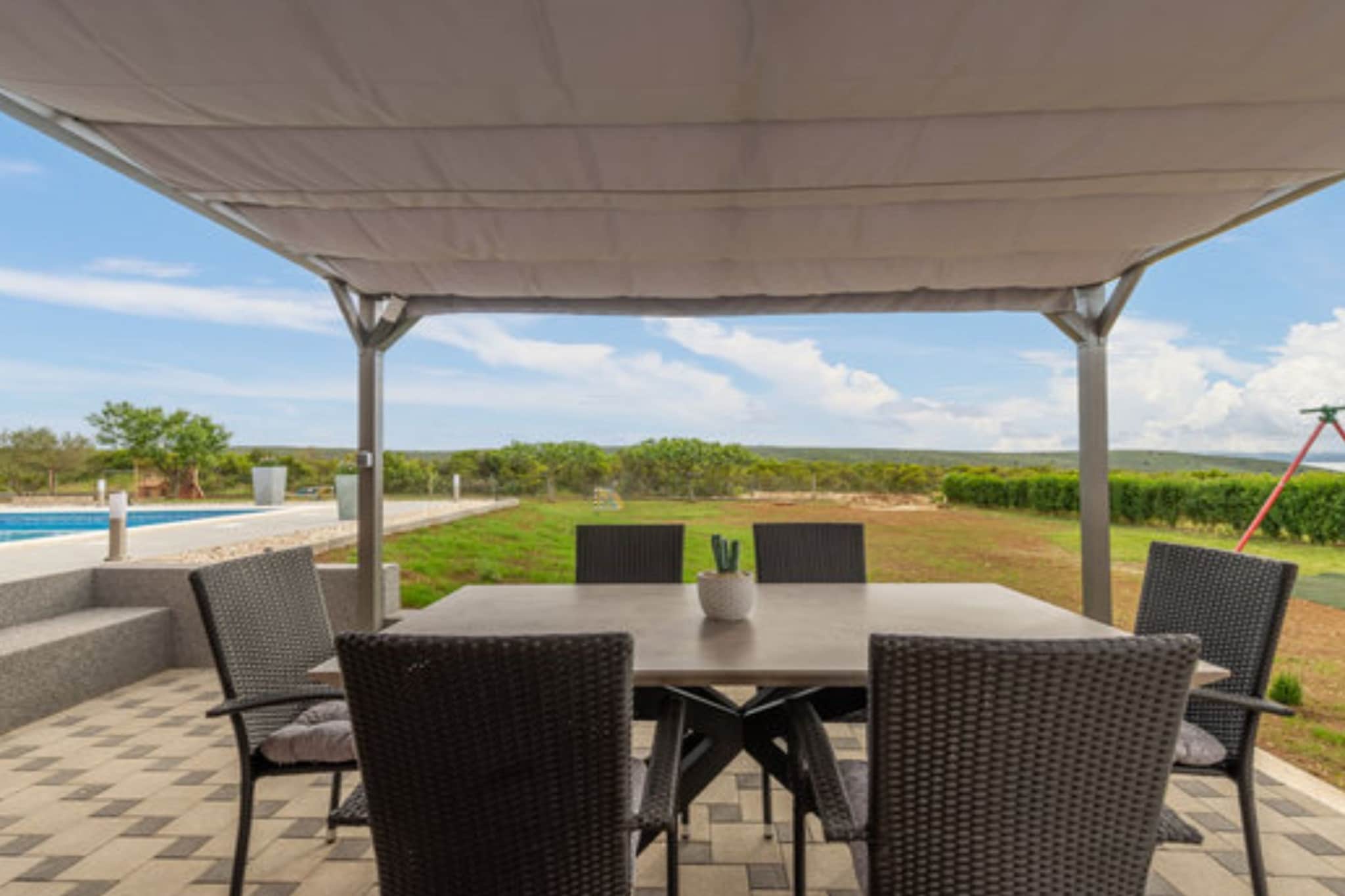 Three Bedroom Villa-Indoor