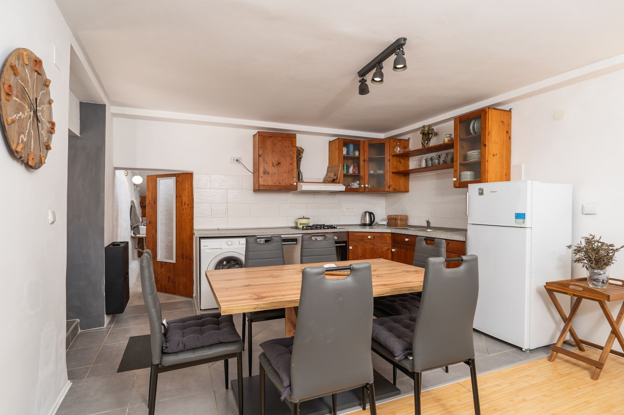 Ranch House Zora - One Bedroom Ranch House
