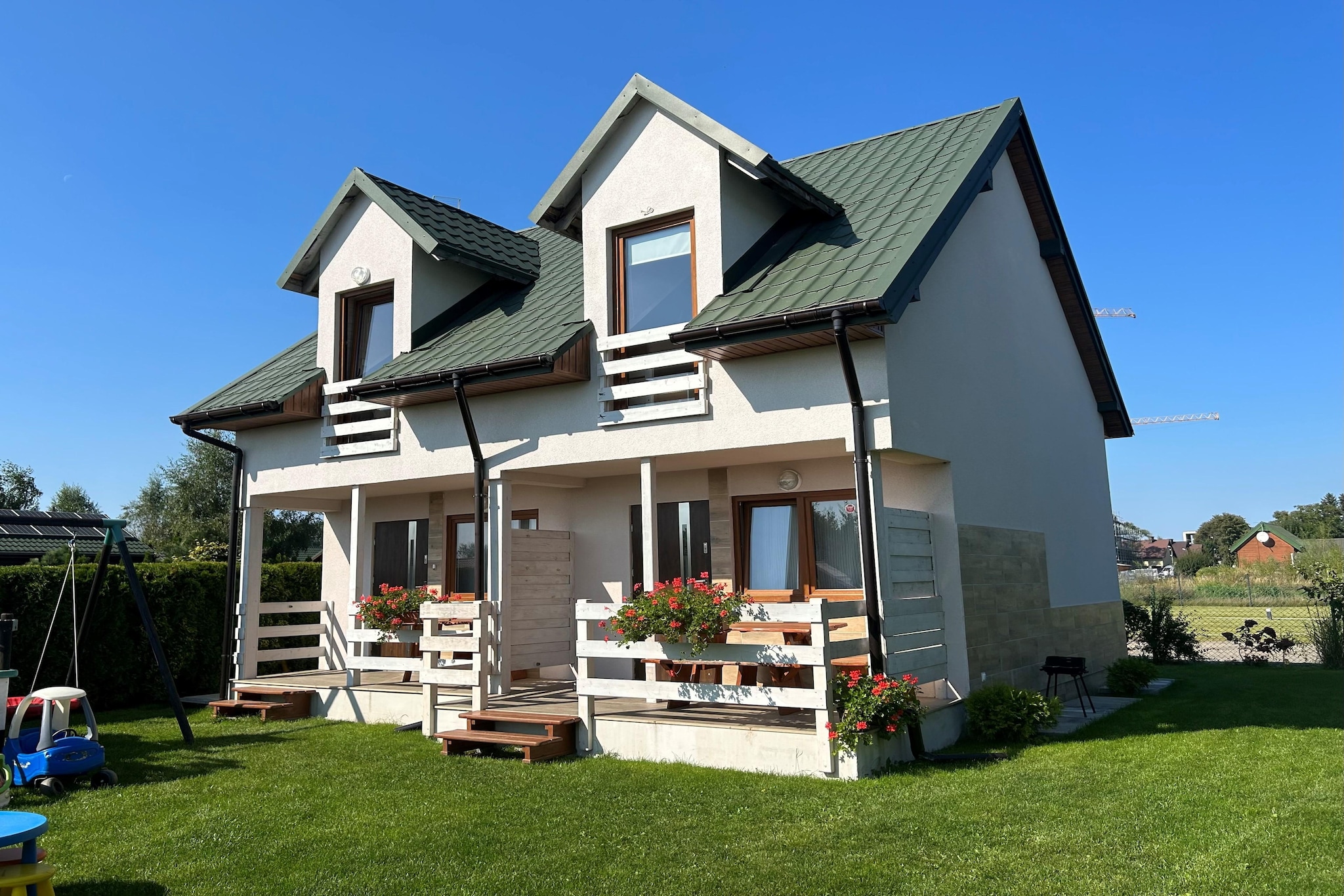 Exterior Summer