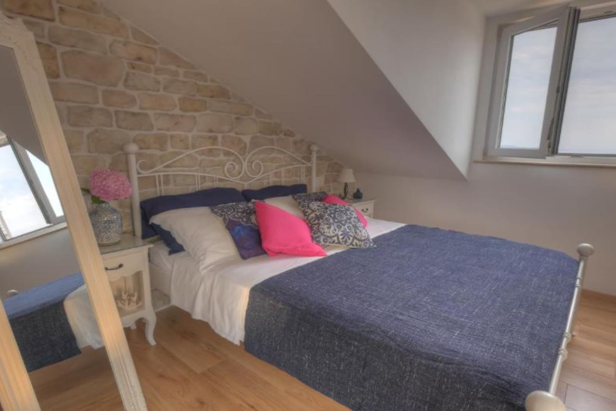 Villa Mediterranea - One Bedroom Apartment with Sea View-Bedroom