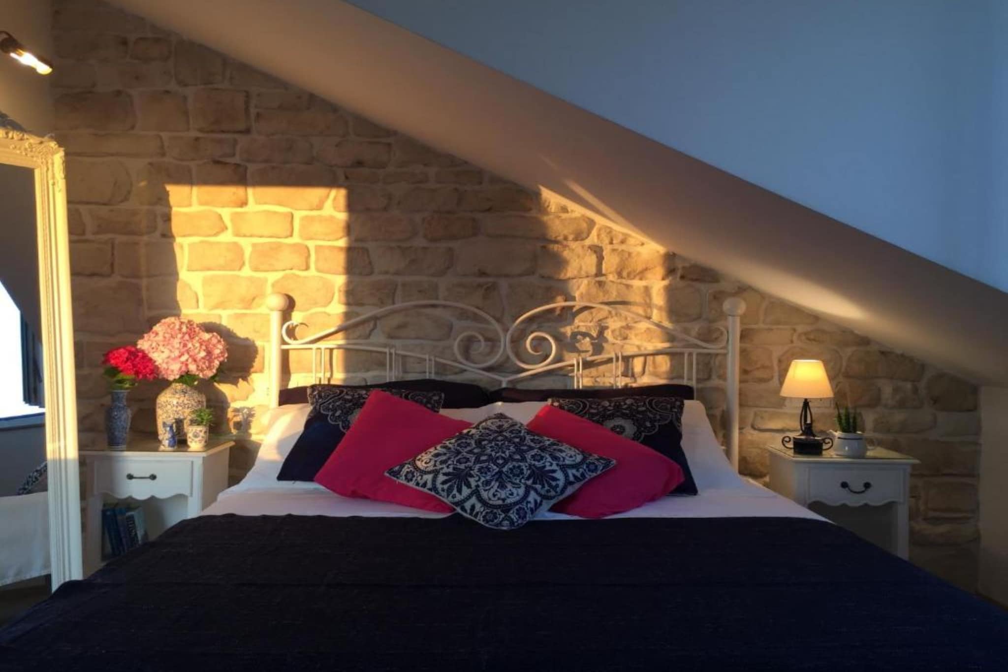Villa Mediterranea - One Bedroom Apartment with Sea View-Bedroom