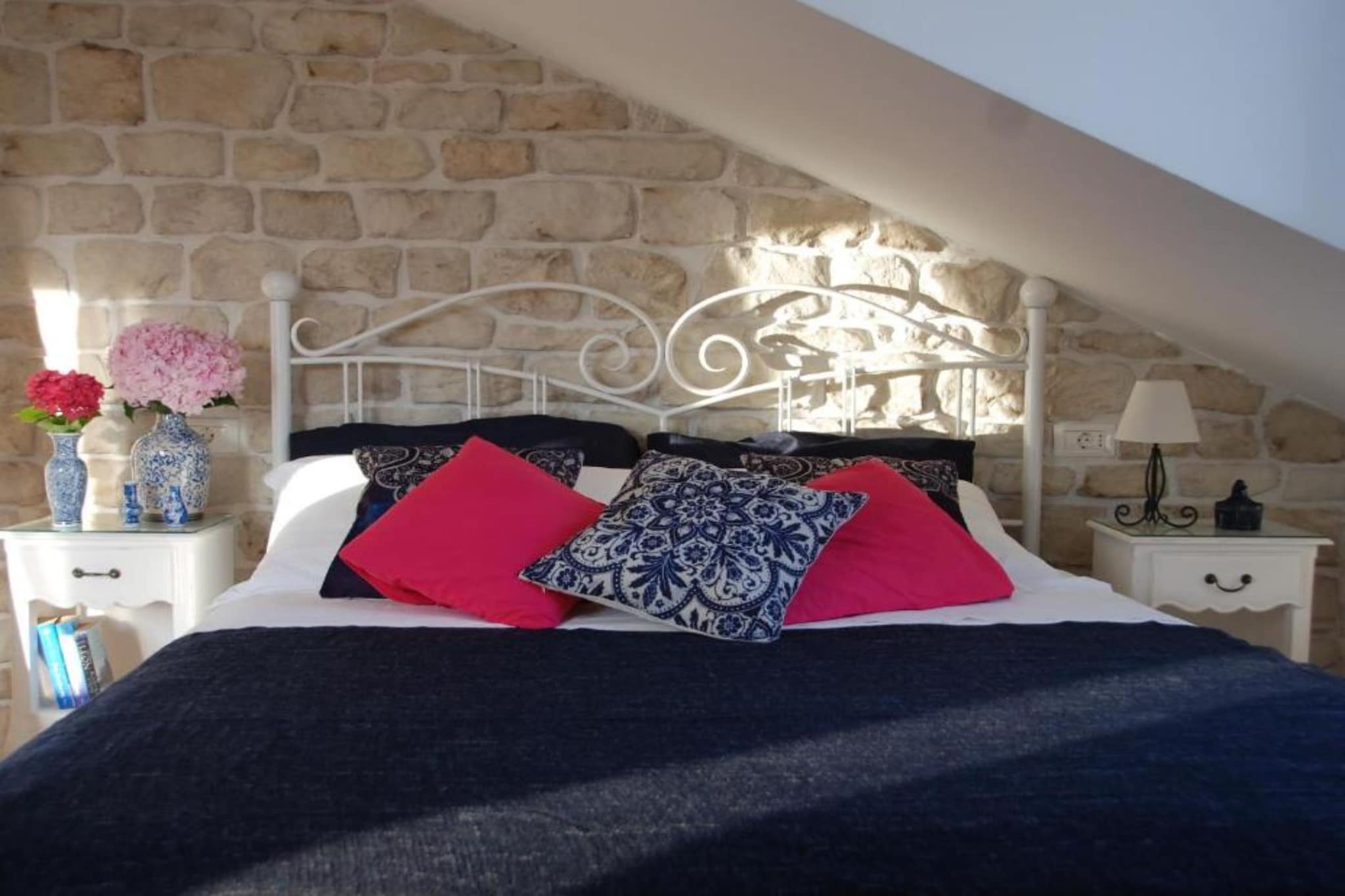 Villa Mediterranea - One Bedroom Apartment with Sea View-Bedroom