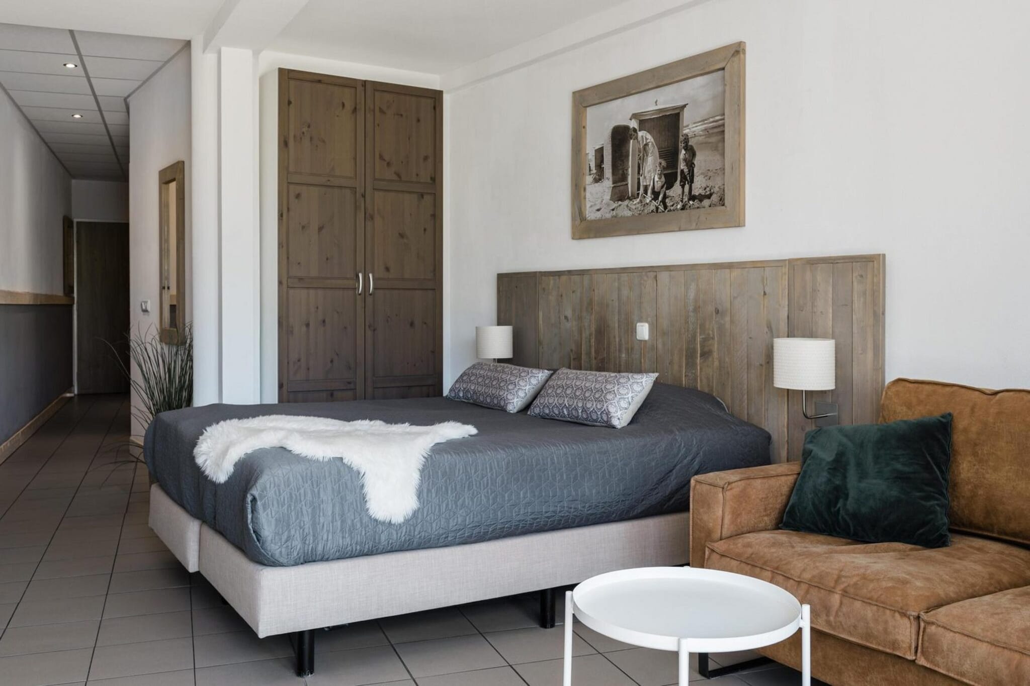 Bed Room
