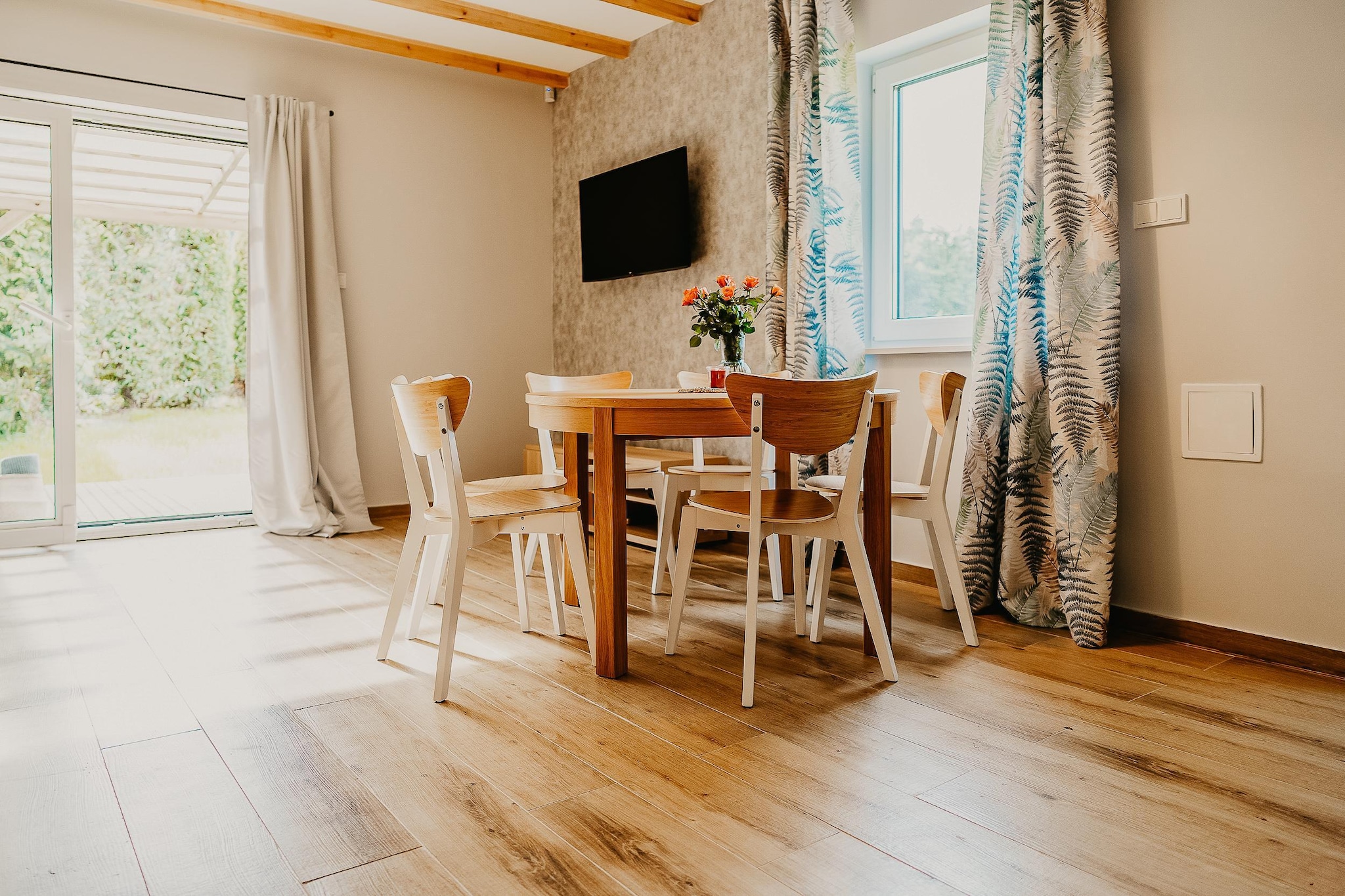 House in Nadole with Private Beach & Jacuzzi