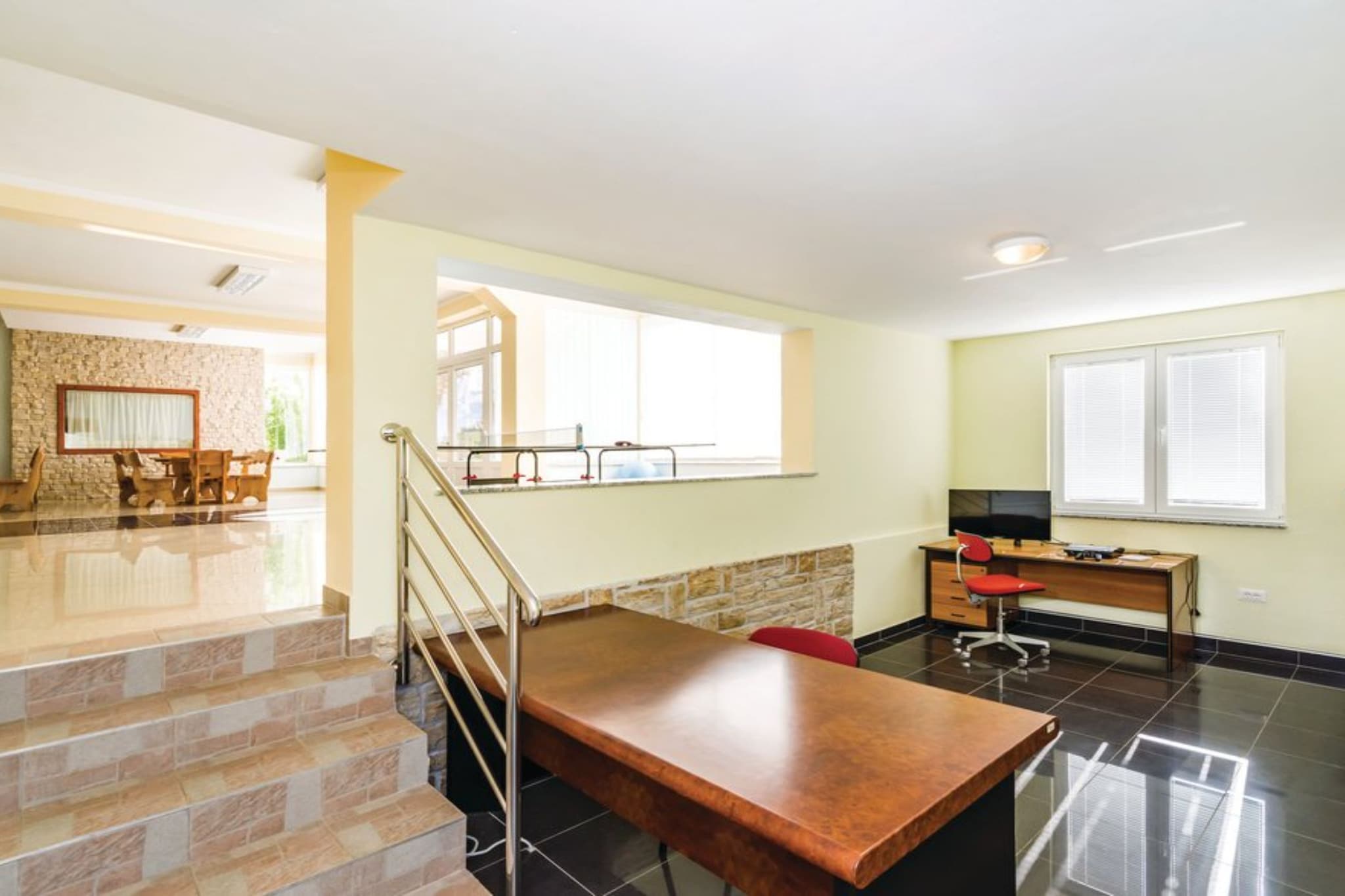 Holiday Home Villa Ksenija - Six Bedroom Holiday Home with Pool-Stairs