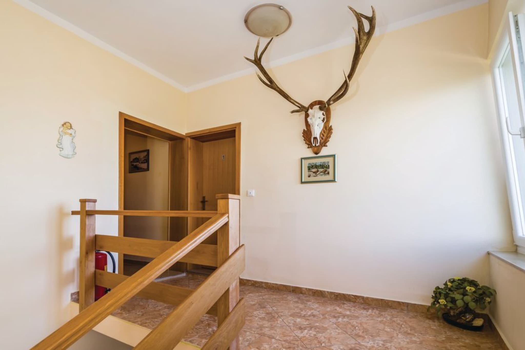 Holiday Home Villa Ksenija - Six Bedroom Holiday Home with Pool-Stairs
