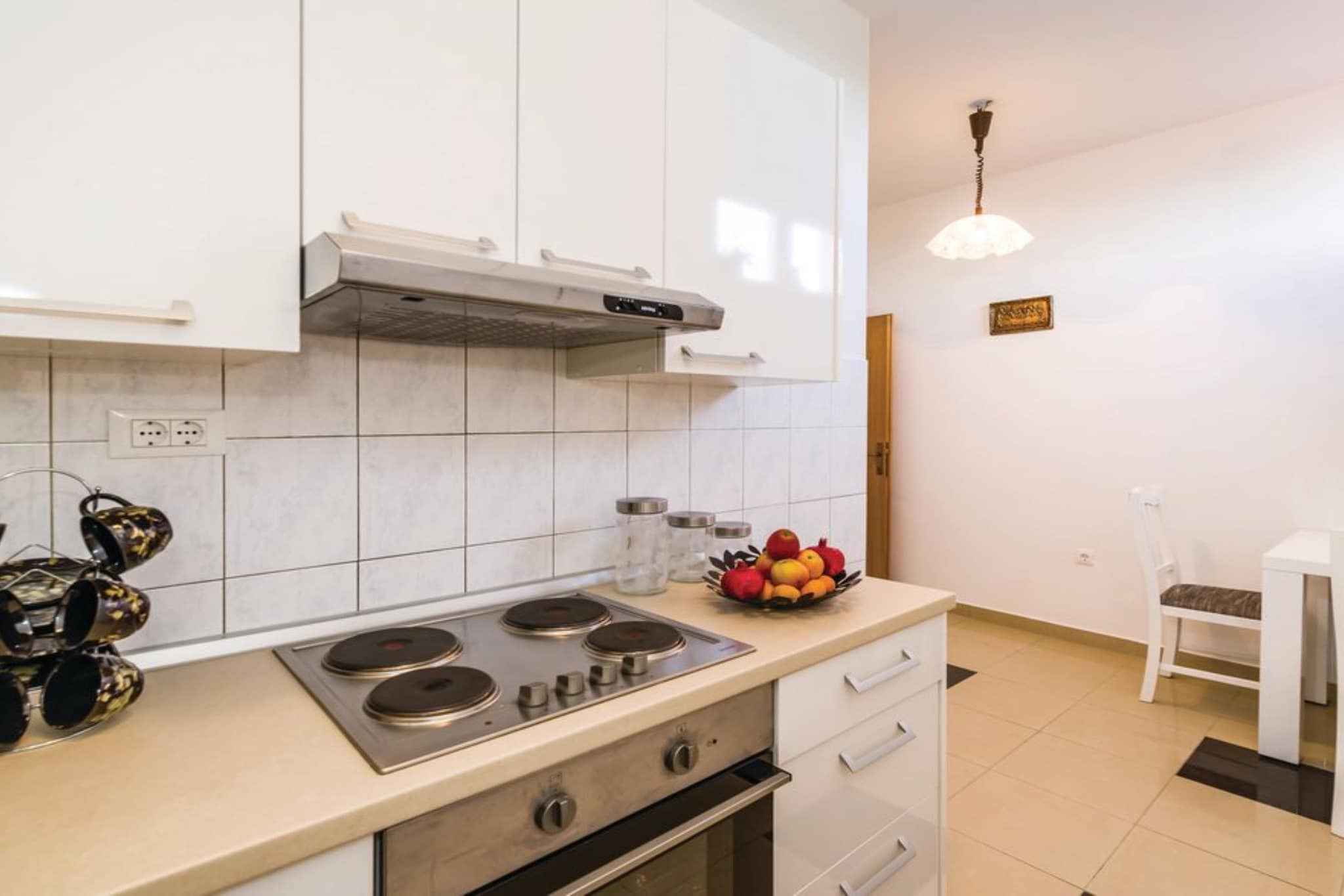 Holiday Home Villa Ksenija - Six Bedroom Holiday Home with Pool-Kitchen