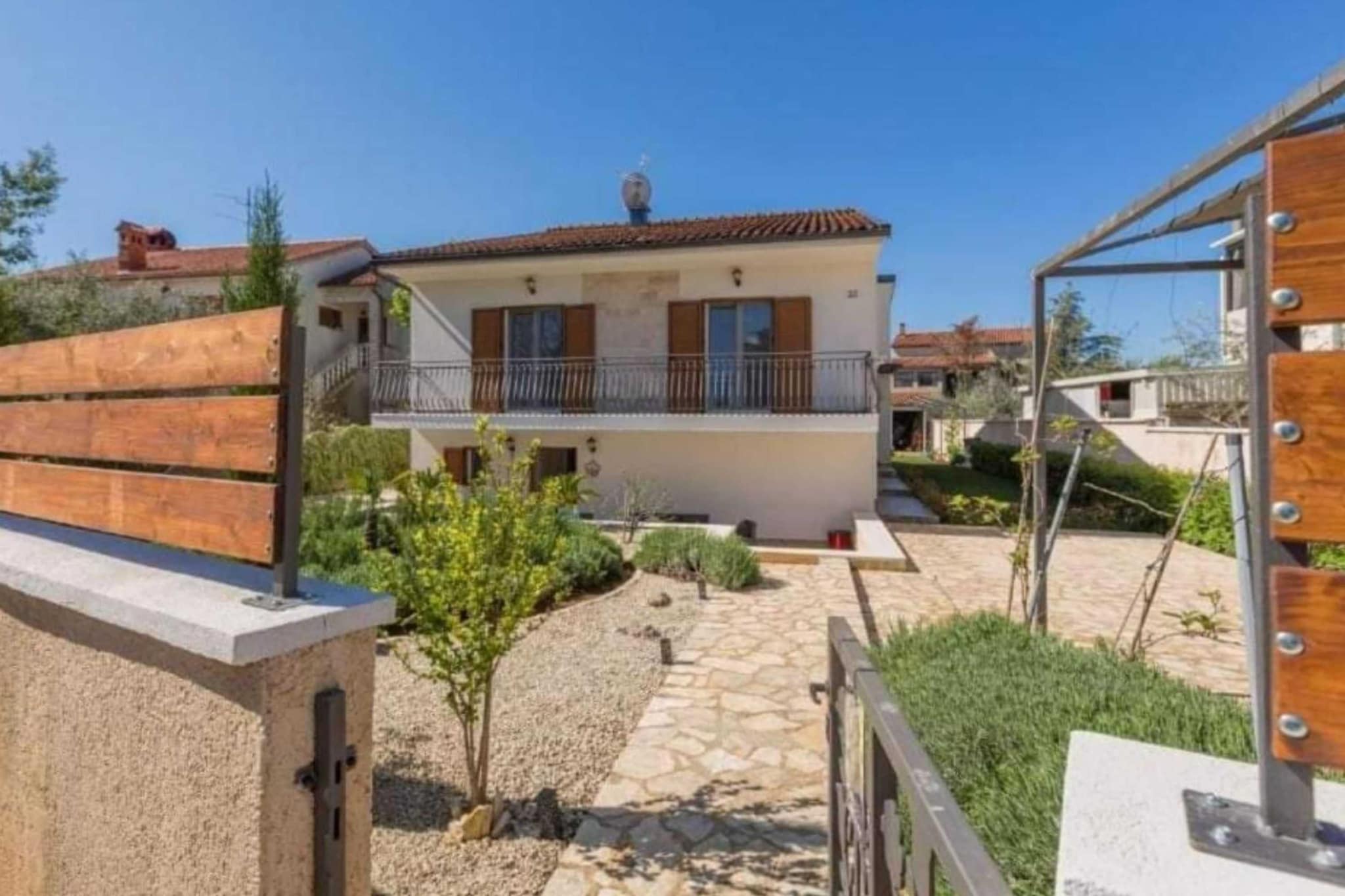 Apartment Amor - Two Bedroom Apartment with Terrace