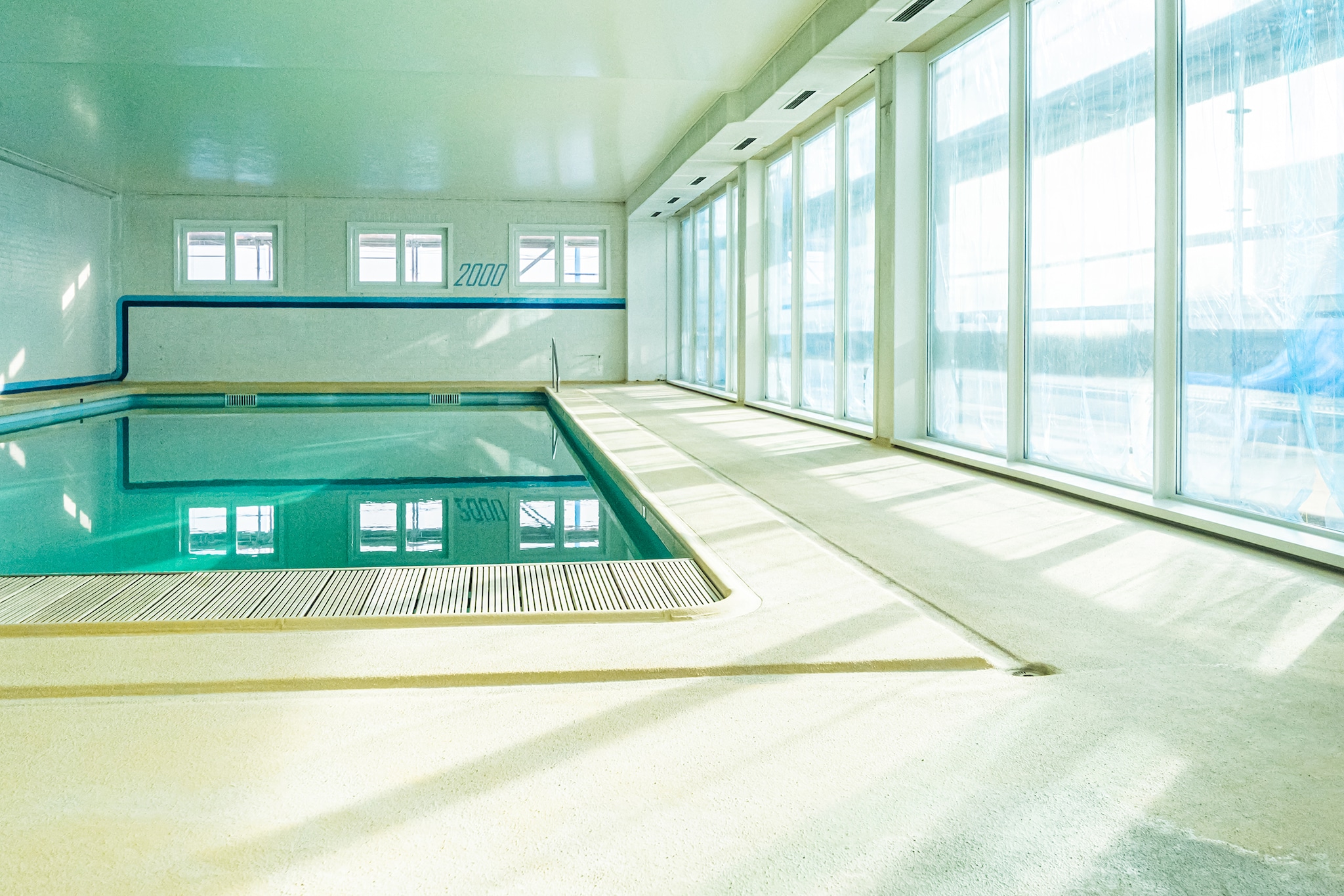 Apartment with sea view and shared pool