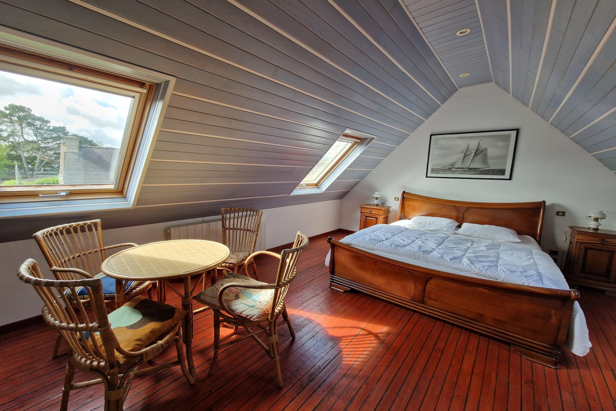 Bed Room