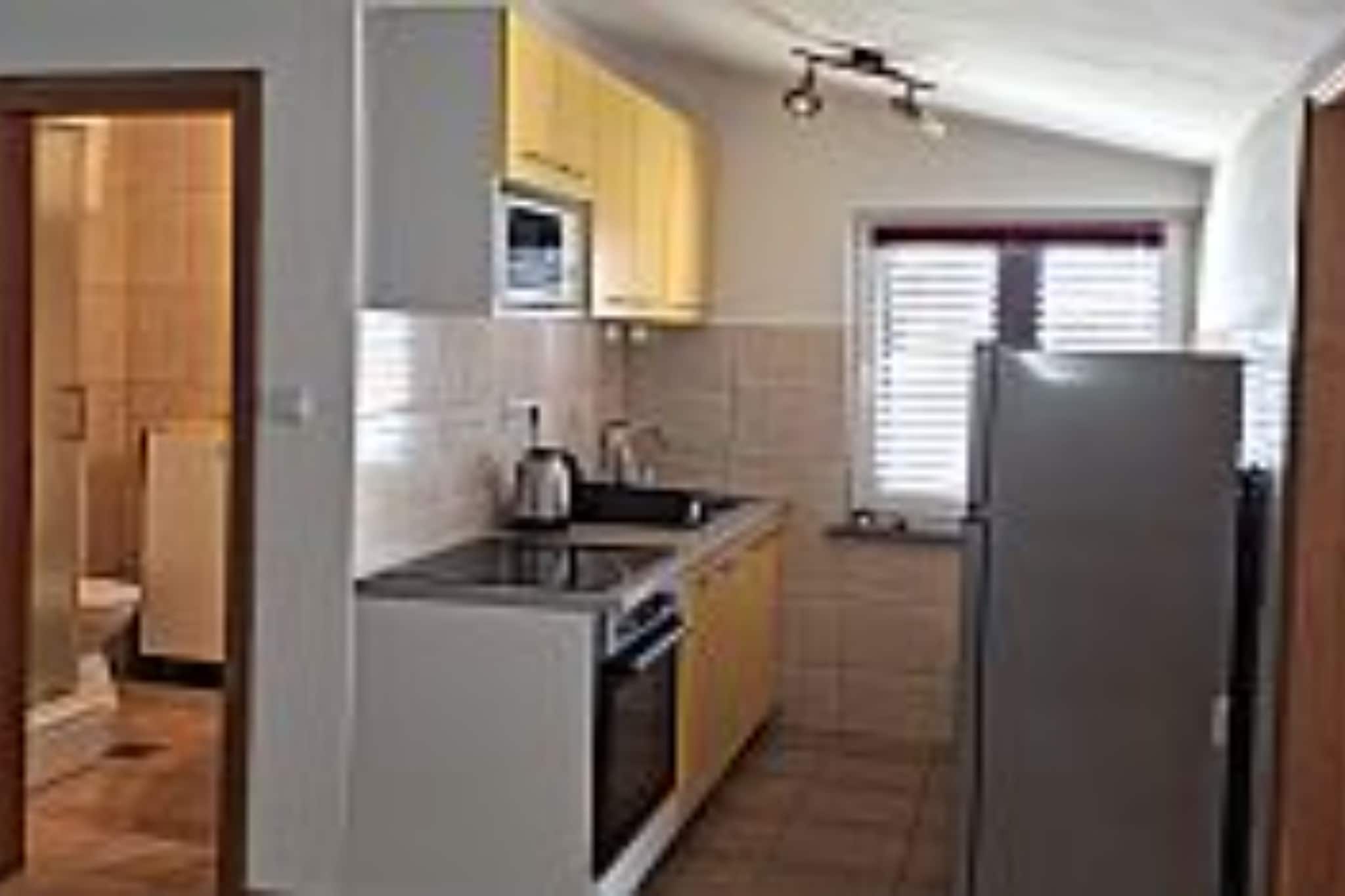 Apartments Jović - Two Bedroom Apartment with Balcony (A5)